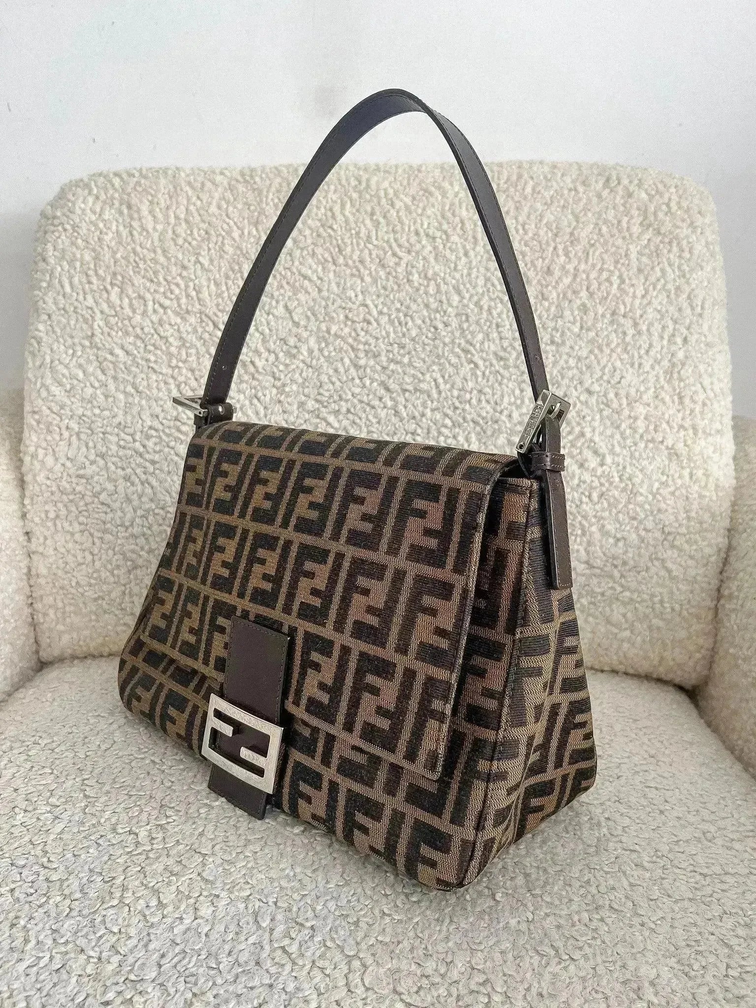 Fendi - Sac à main Mamma Baguette - Atelier Victor