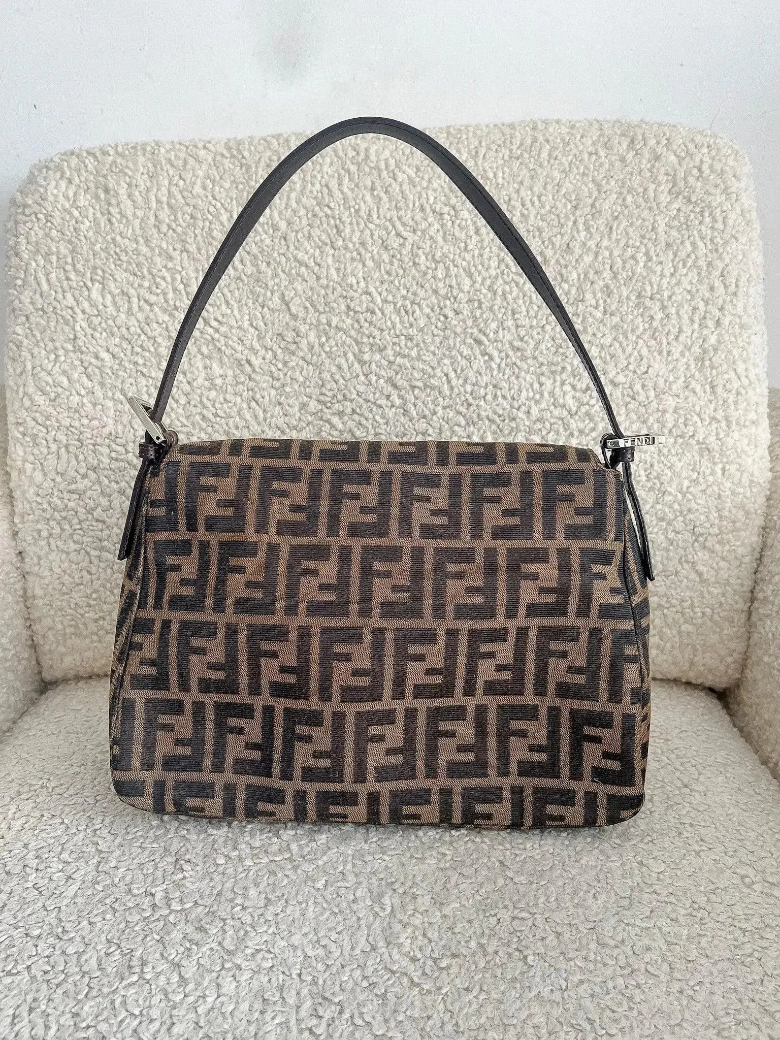 Fendi - Sac à main Mamma Baguette - Atelier Victor - Vintage  Shop