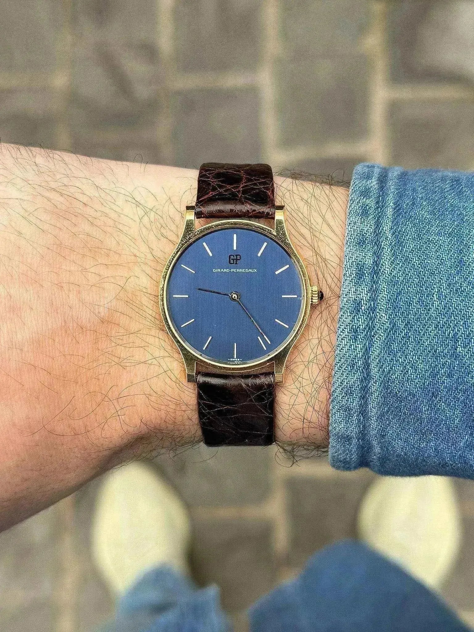 Girard Perregaux - Boitier Or 18k Bleu nuit - 1970s - Atelier Victor