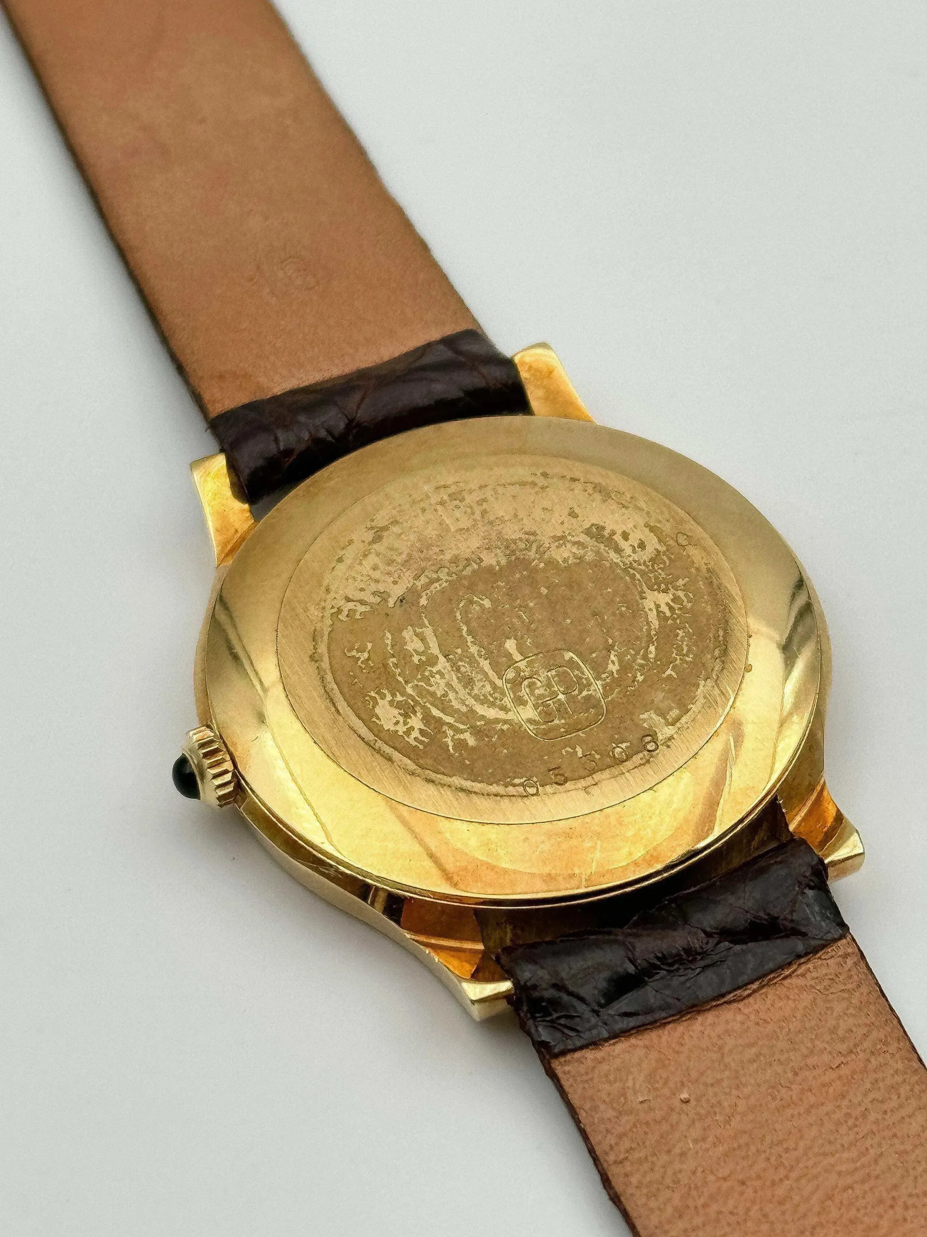 Girard Perregaux - Boitier Or 18k Bleu nuit - 1970s - Atelier Victor