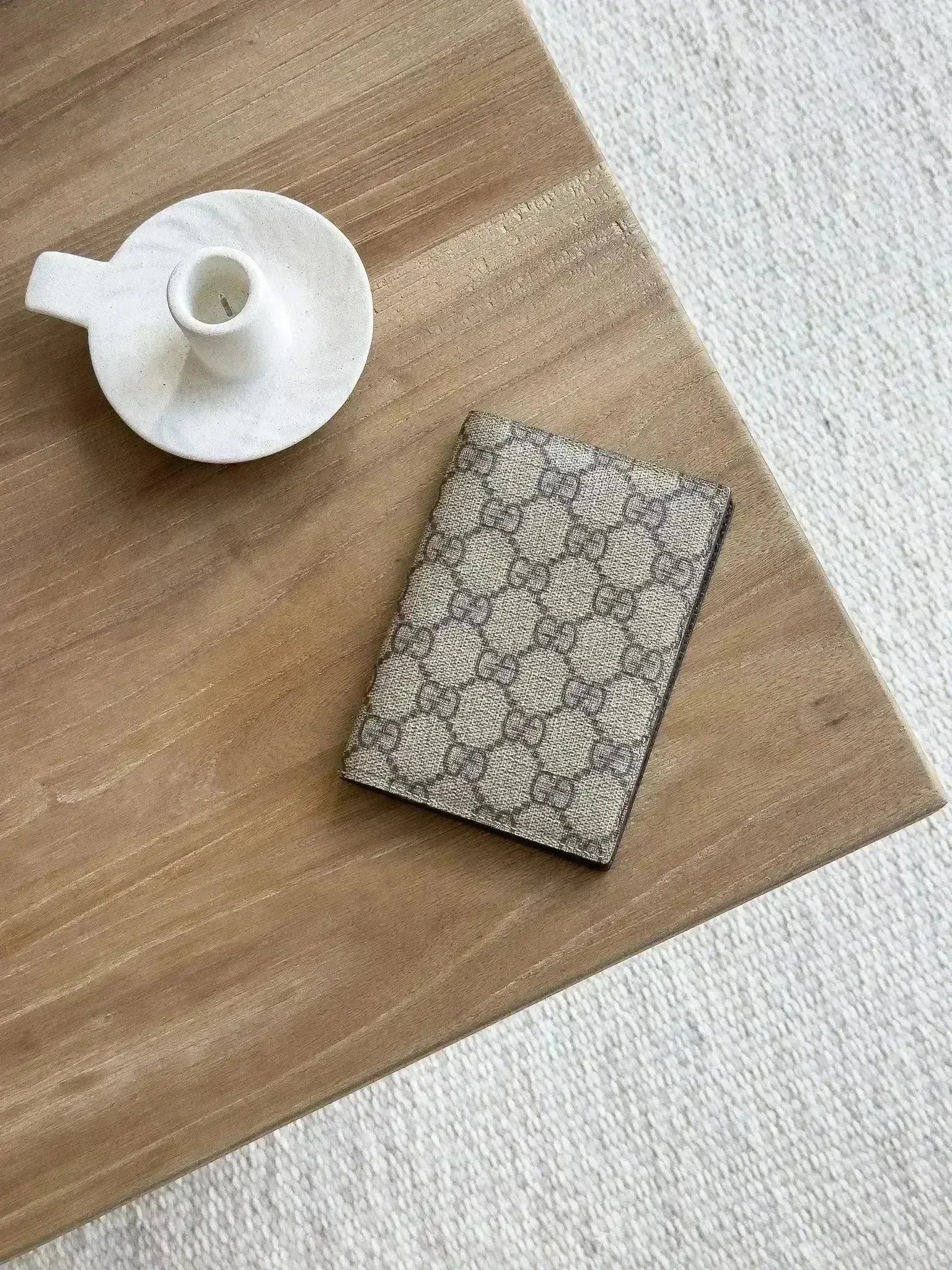 Gucci - Passport case in GG canvas