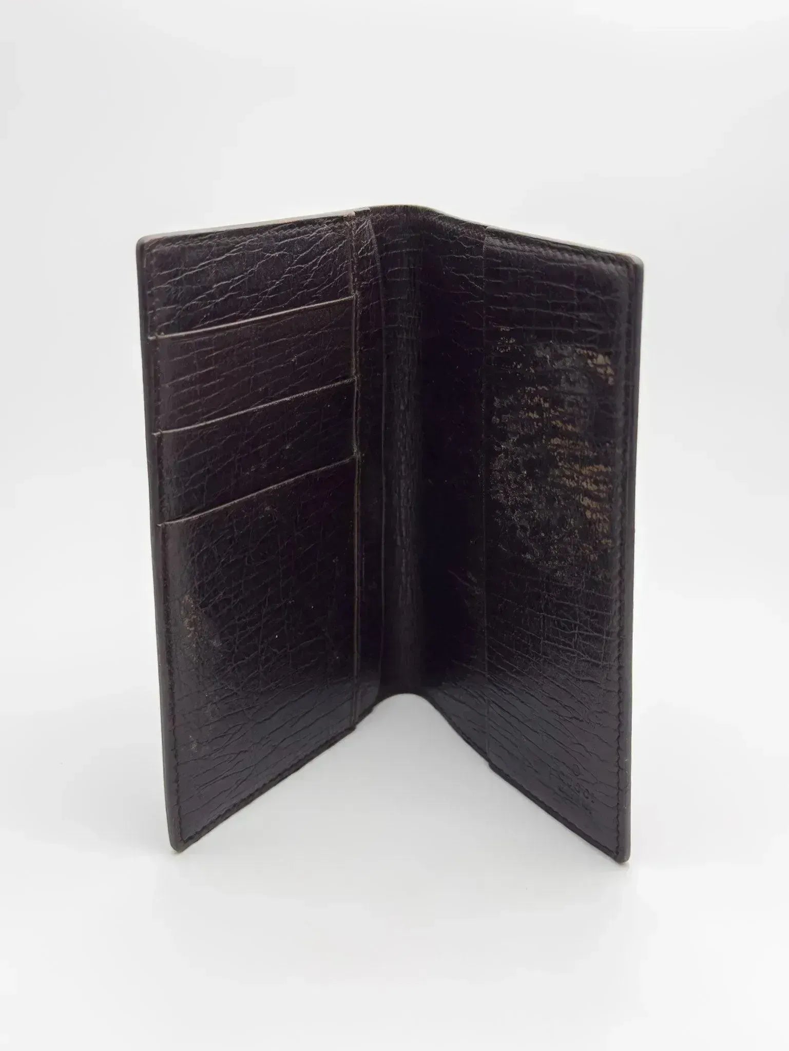 Gucci - Étui pour passeport en toile GG - Atelier Victor