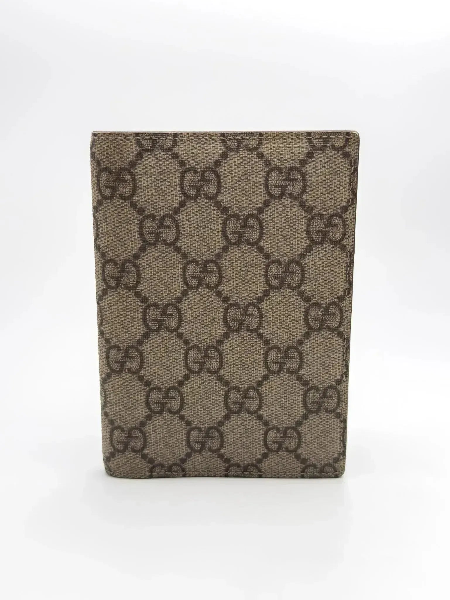 Gucci - Étui pour passeport en toile GG - Atelier Victor