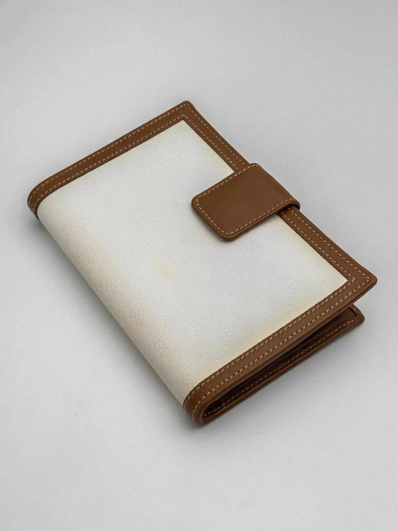 Gucci - Portefeuille en toile GG Blanc Camel - Atelier Victor Paris - Vintage Watch Shop Dubai