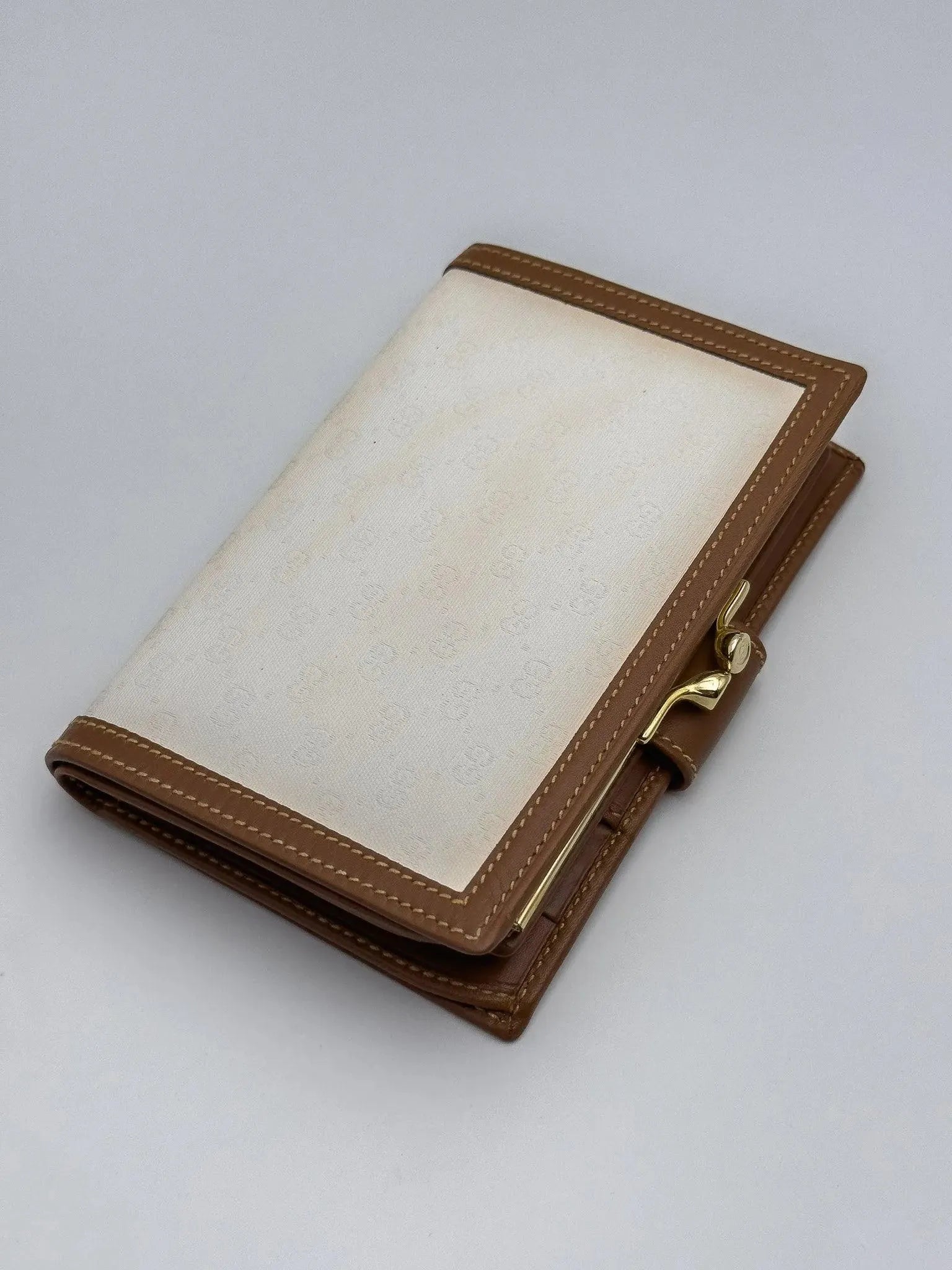 Gucci - Portefeuille en toile GG Blanc Camel - Atelier Victor Paris - Vintage Watch Shop Dubai