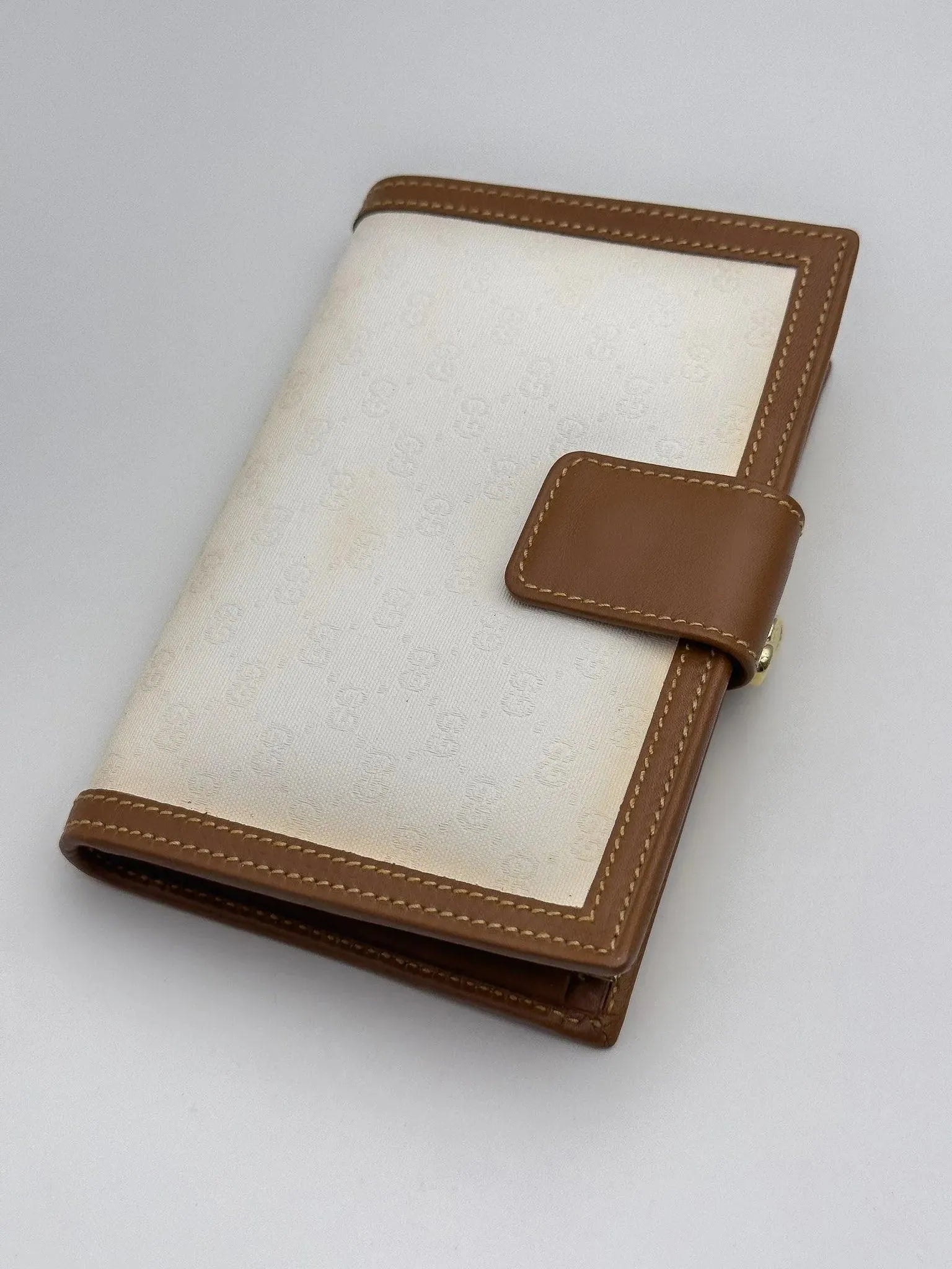 Gucci - Portefeuille en toile GG Blanc Camel - Atelier Victor Paris - Vintage Watch Shop Dubai