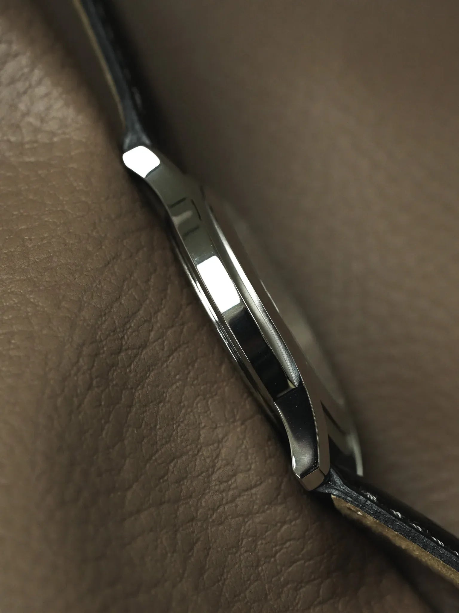 Gucci - Ronde Acier Poli & Brossé 35mm - 2000s - Atelier Victor