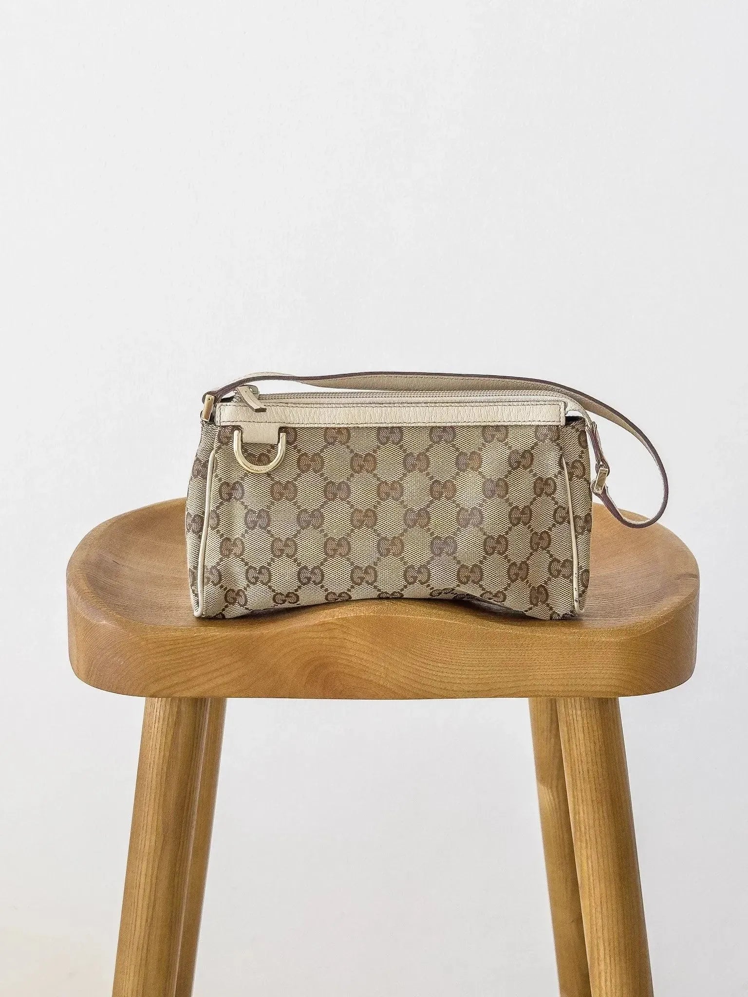 Gucci - Sac à main Abbey en toile - Atelier Victor - Vintage  Shop