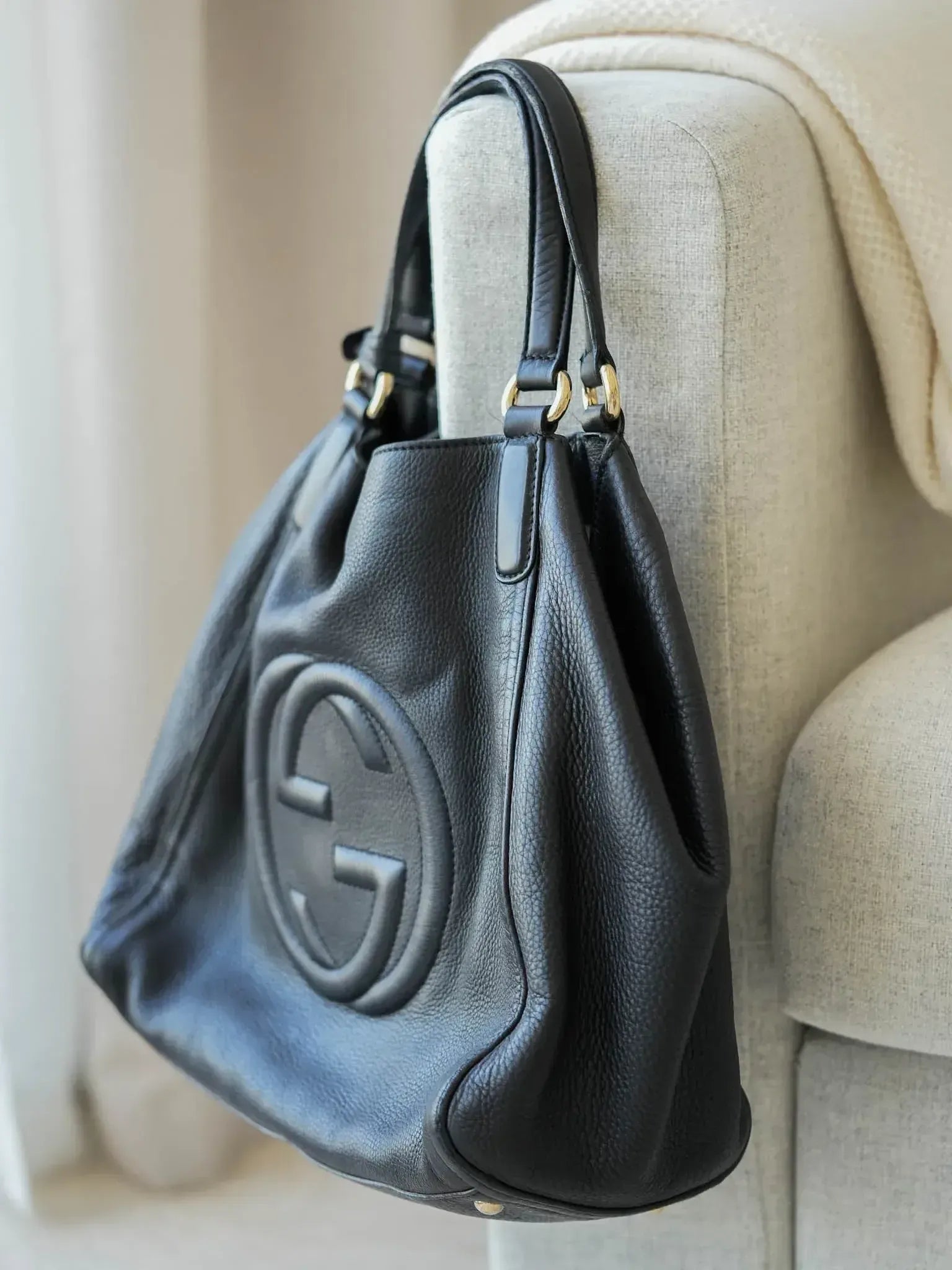 とらそらGUCCI SOHO ブラックレザートートバッグ Gucci - Bolso de mano Soho de cuero negro