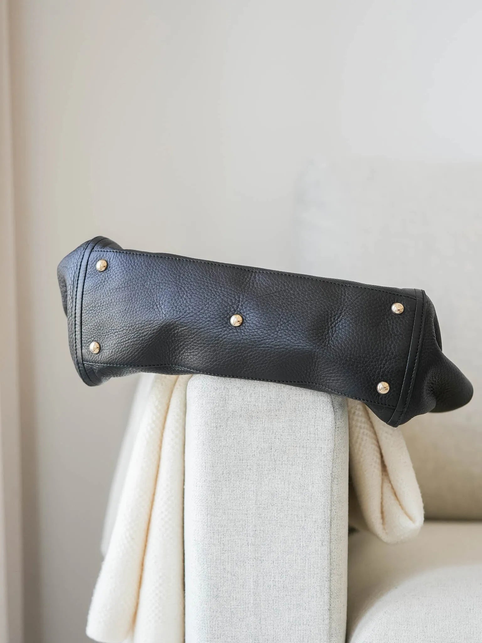 Gucci - Sac à main Soho en cuir noir - Atelier Victor