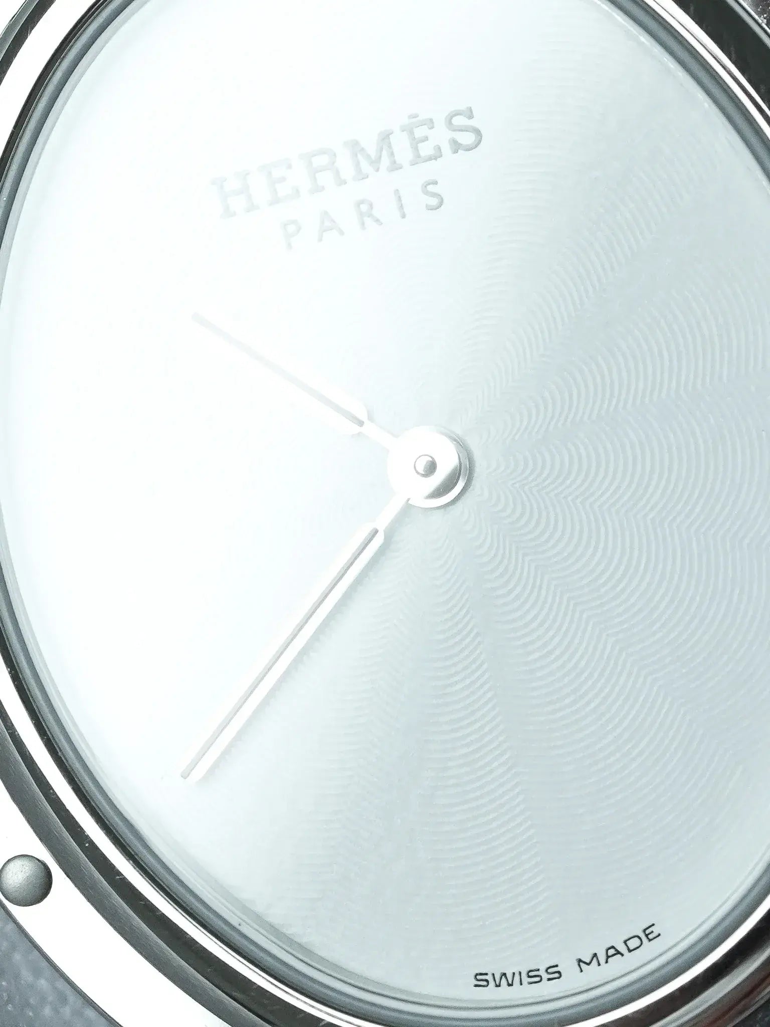 Hermes - Tonneau Acier Cadran Guilloché ref.C01.510 - 2010s