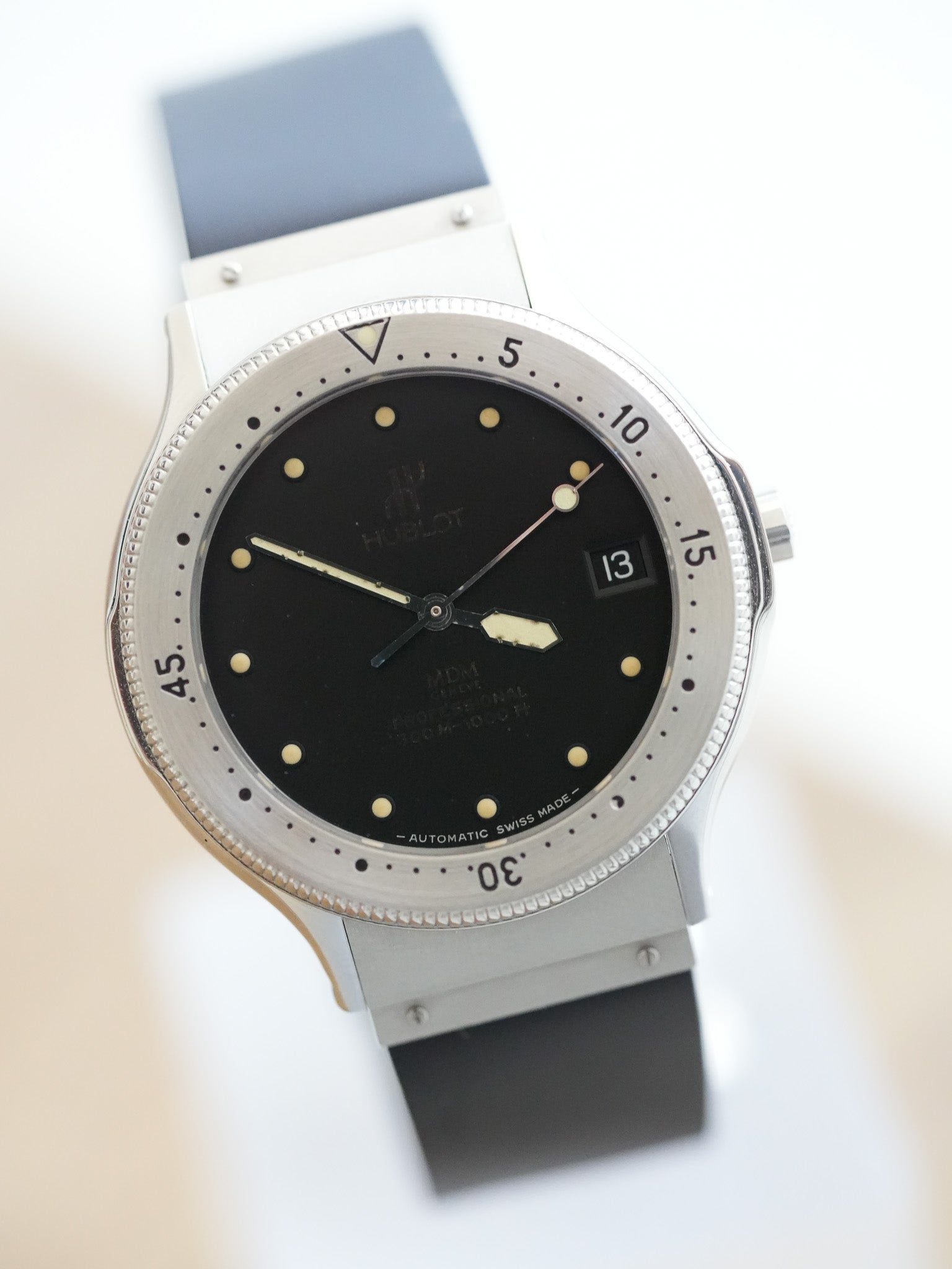 Hublot - MDM Acier Automatique Professionnal 300m - 1990s - Atelier Victor Paris - Vintage Watch Shop Dubai