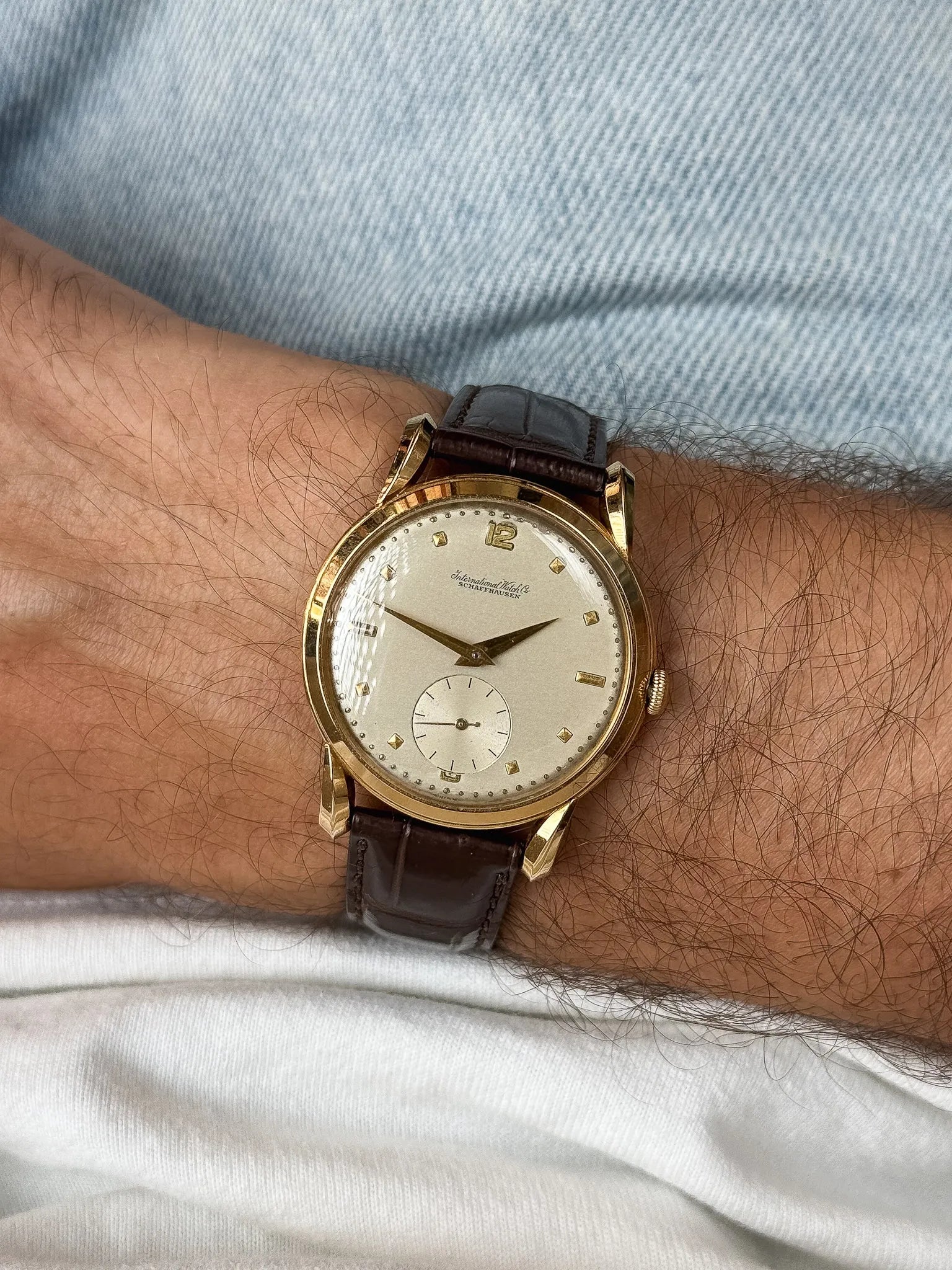 IWC - Calatrava Or jaune 18k Cornes Gouttes d'eau - 1940s - Atelier Victor - Vintage  Shop