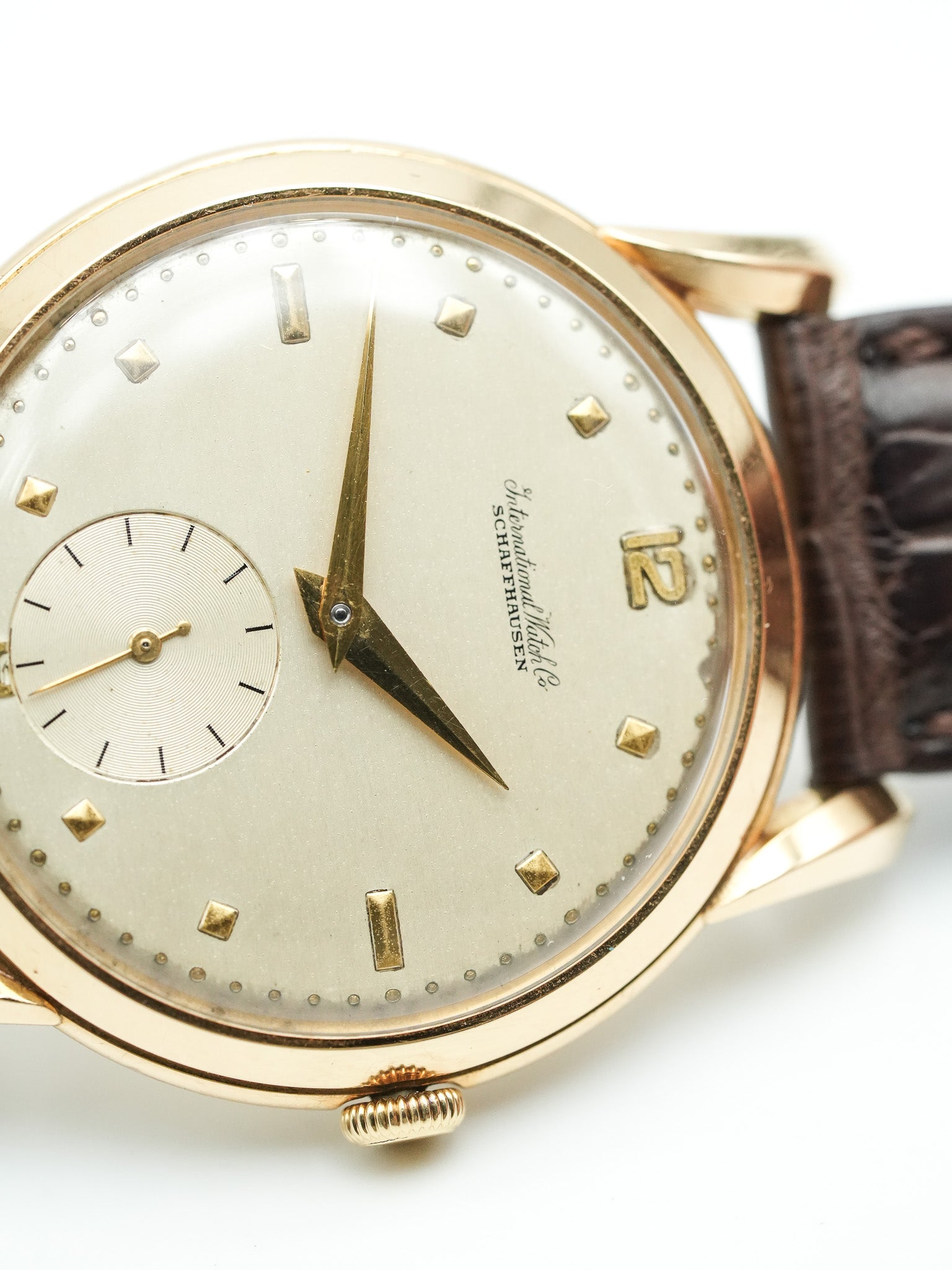 IWC - Calatrava Or jaune 18k Cornes Gouttes d'eau - 1940s - Atelier Victor - Vintage  Shop