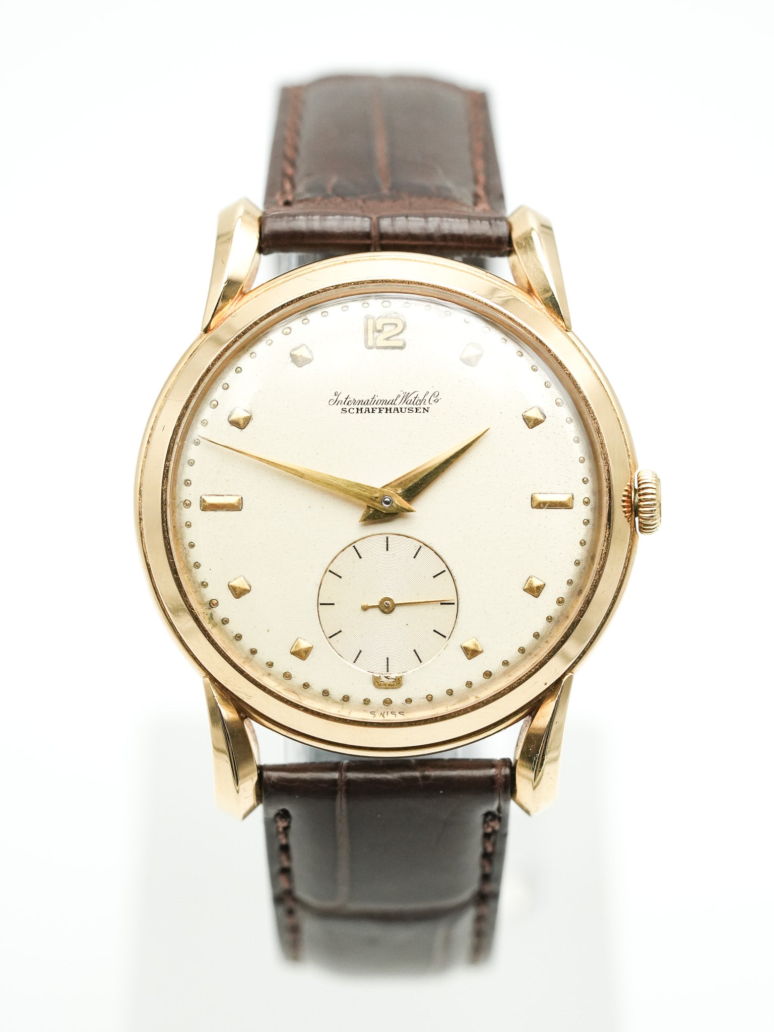 IWC - Calatrava Or jaune 18k Cornes Gouttes d'eau - 1940s - Atelier Victor - Vintage  Shop