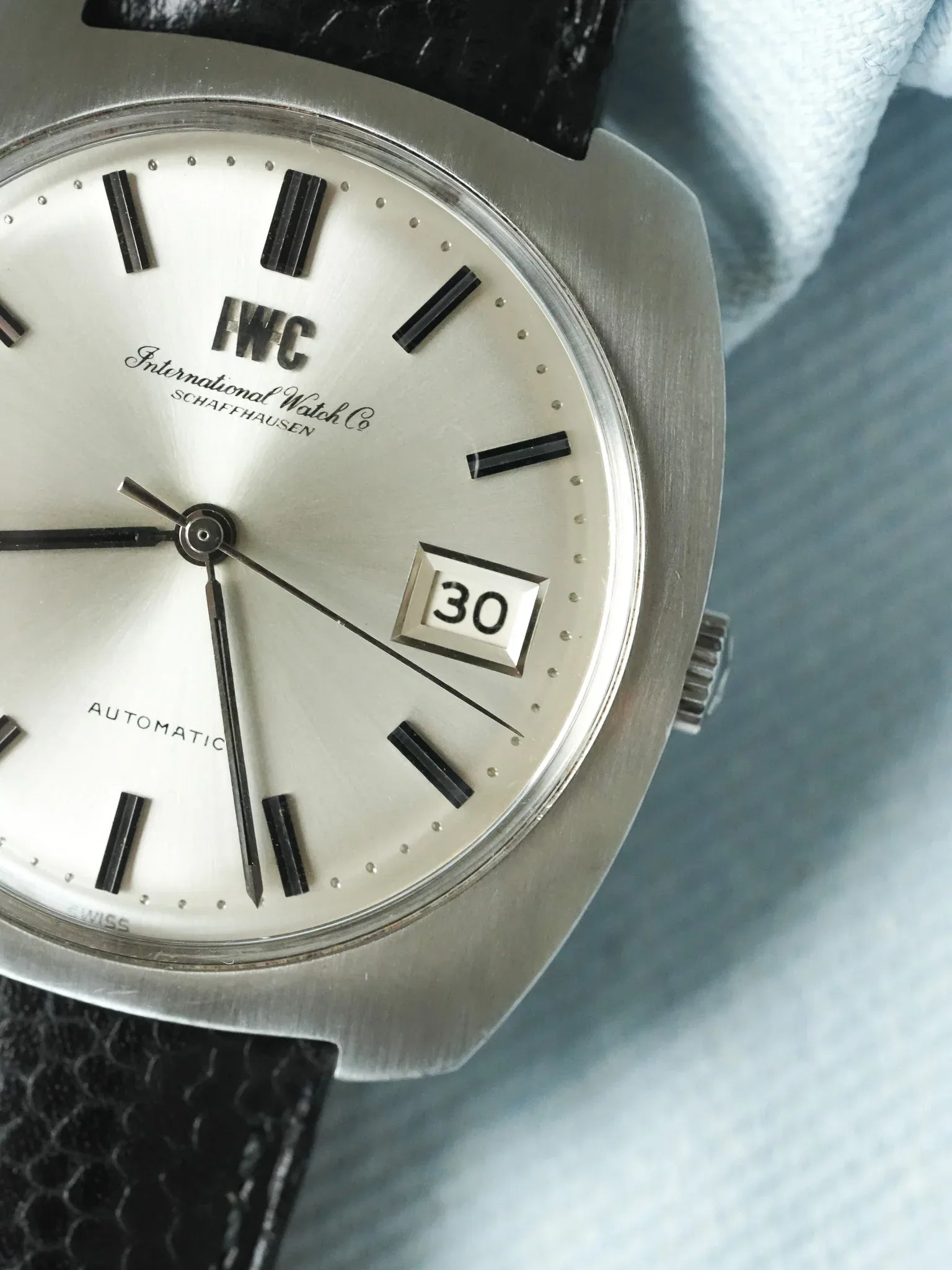 IWC - R814A Coussin Acier Brossé Monobloc cal.8541 - 1960s - Atelier Victor