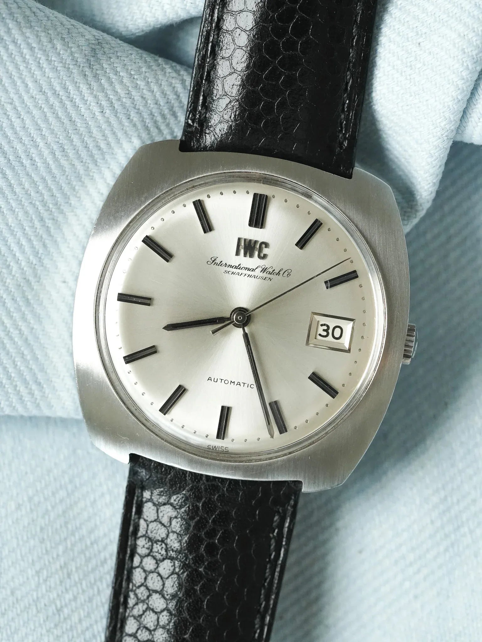 IWC - R814A Coussin Acier Brossé Monobloc cal.8541 - 1960s - Atelier Victor