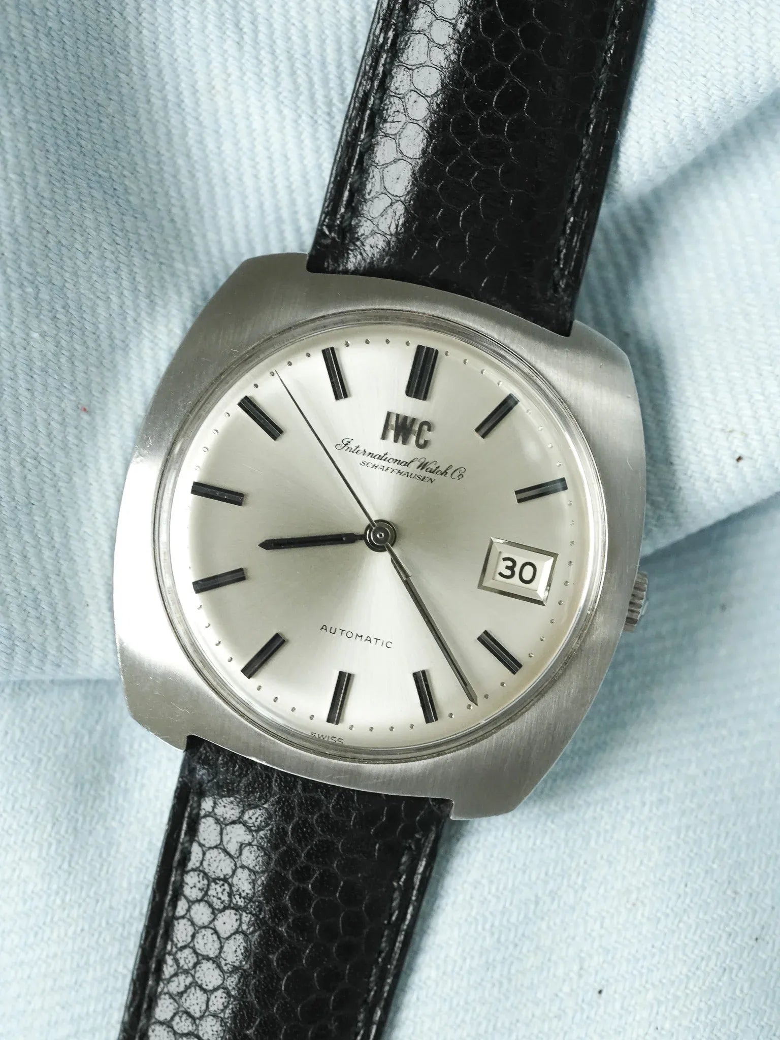 IWC - R814A Coussin Acier Brossé Monobloc cal.8541 - 1960s - Atelier Victor