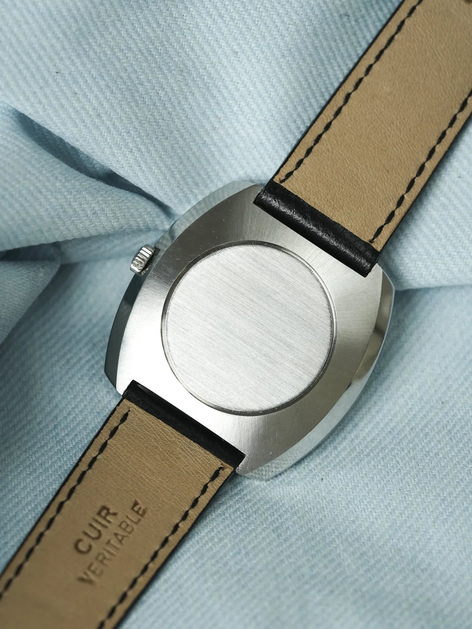 IWC - R814A Coussin Acier Brossé Monobloc cal.8541 - 1960s - Atelier Victor