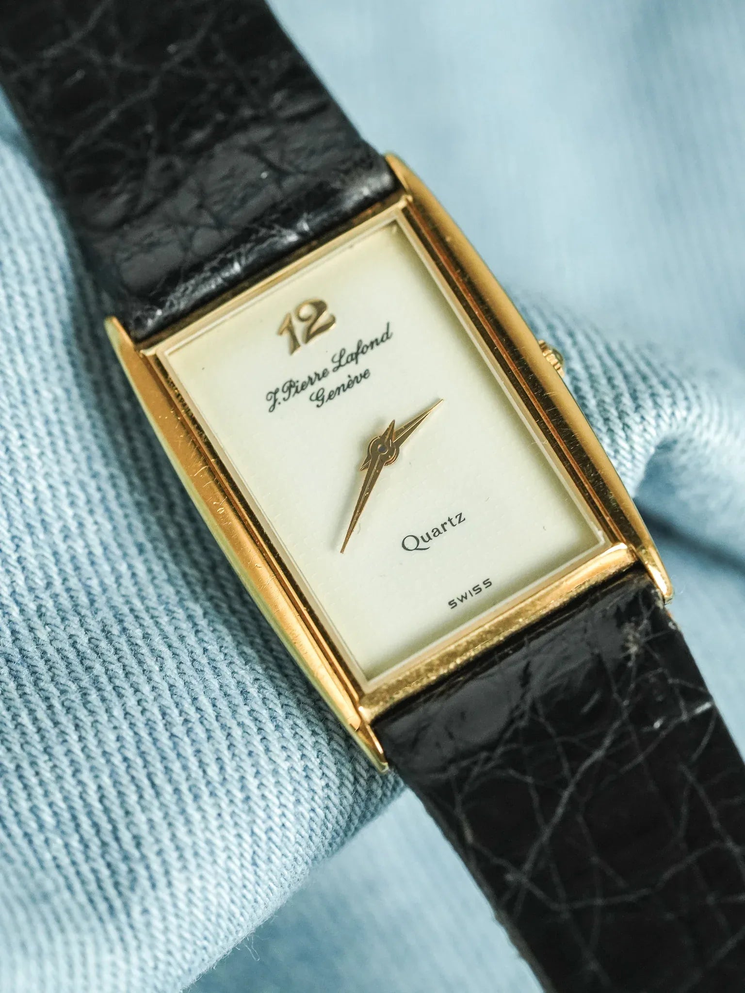 J.Pierre Lafond Genève - Tank Slim Or 12 - 1990s - Atelier Victor