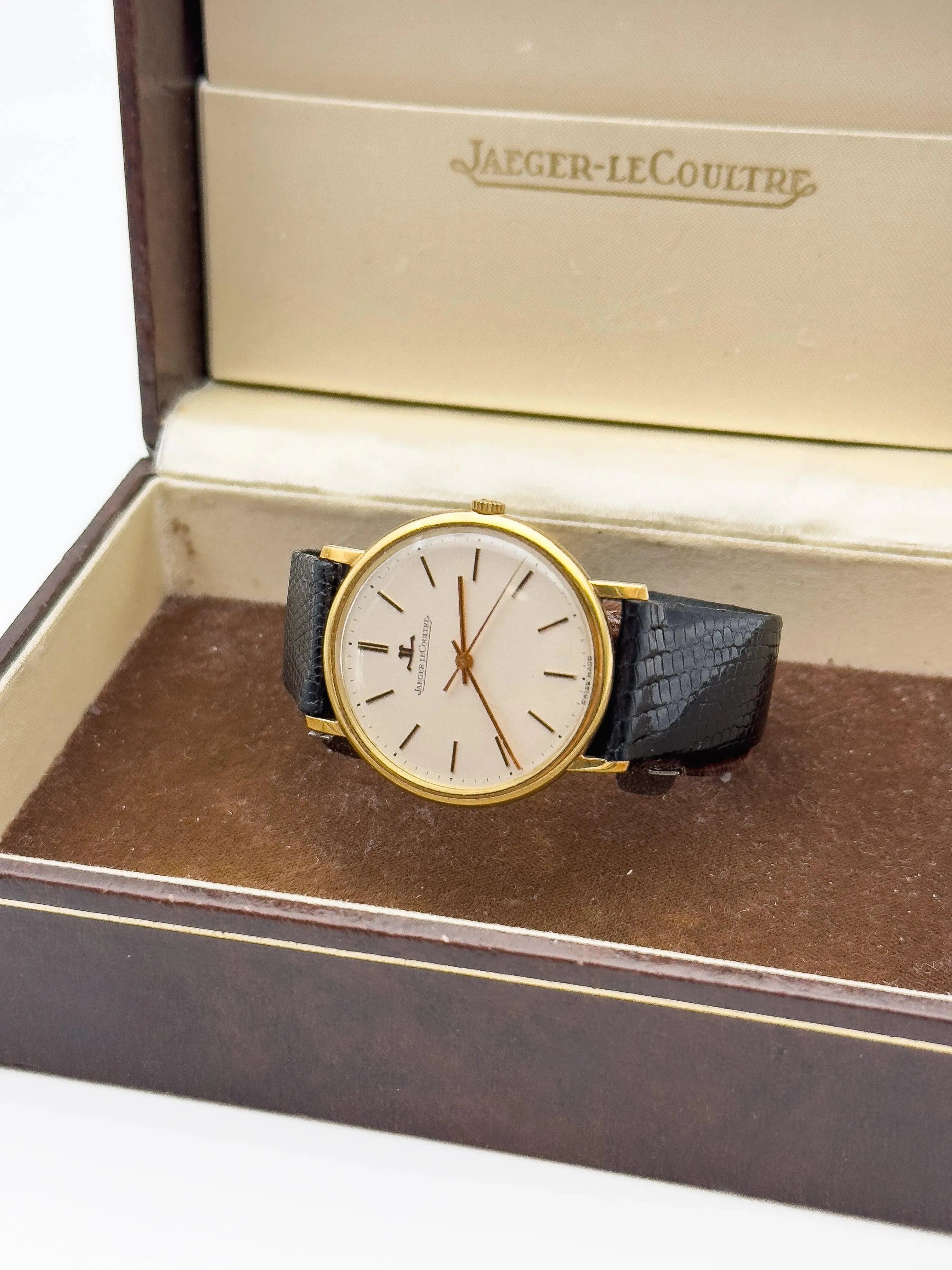 Jaeger-LeCoultre - 18K Gold Dress Watch - Box - 1960's - Atelier Victor Paris - Vintage Watch Shop Dubai