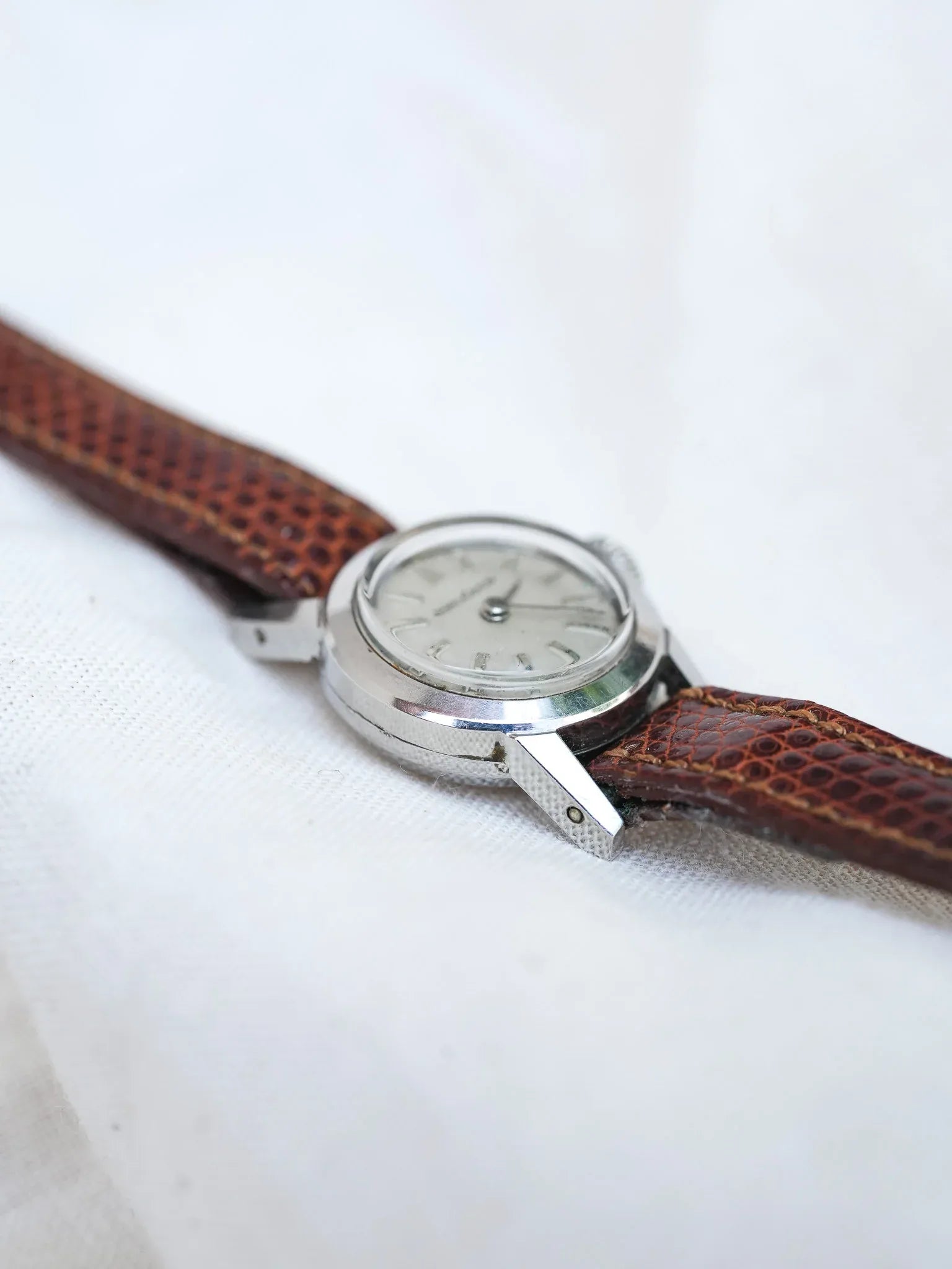 Jaeger-LeCoultre - Mini Dress Watch Acier - 1960s - Atelier Victor - Vintage  Shop