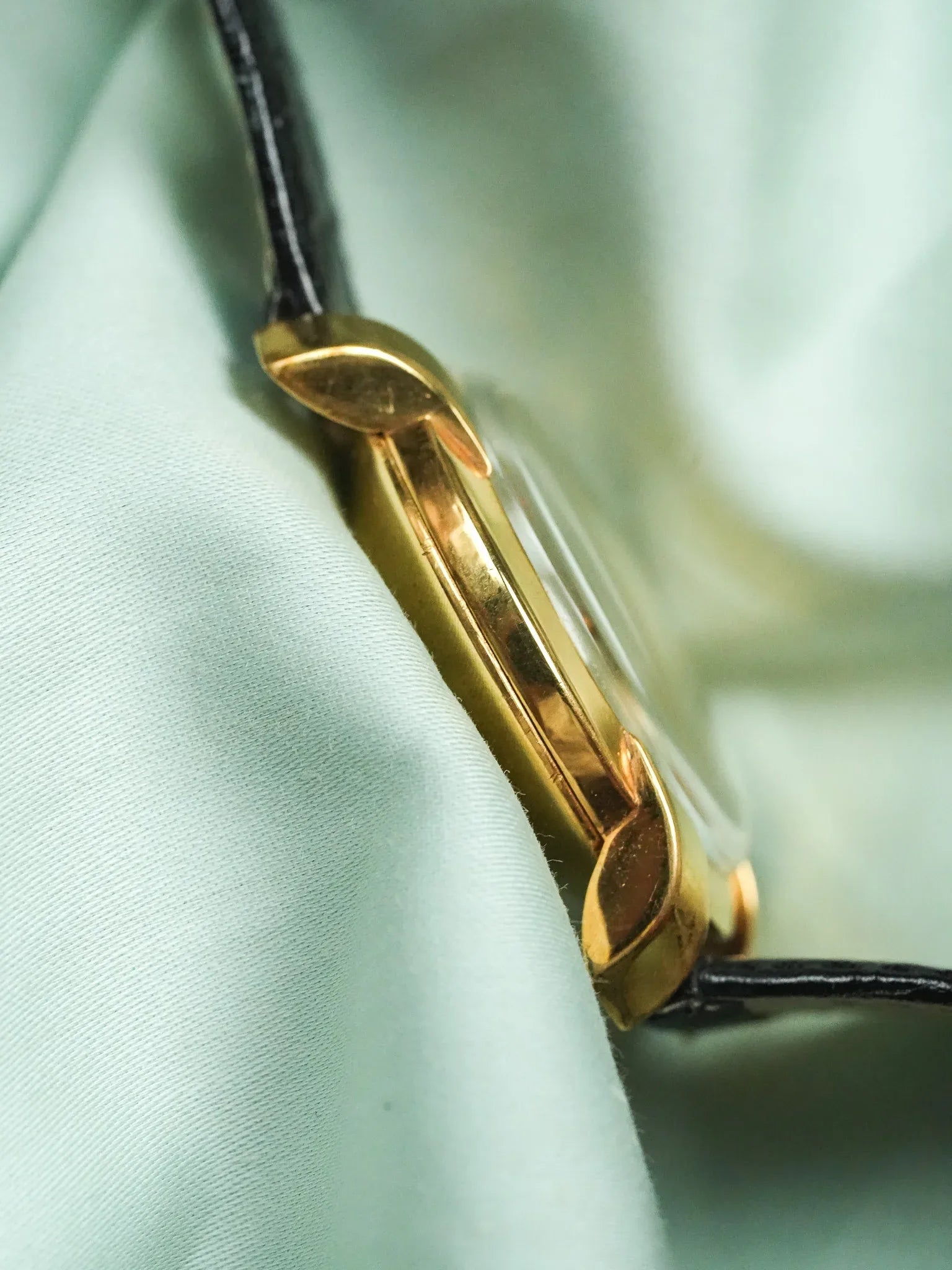 Jaeger-LeCoultre - Réserve de marche calibre 481 bumper 10k cornes fantaisies - 1950s - Atelier Victor