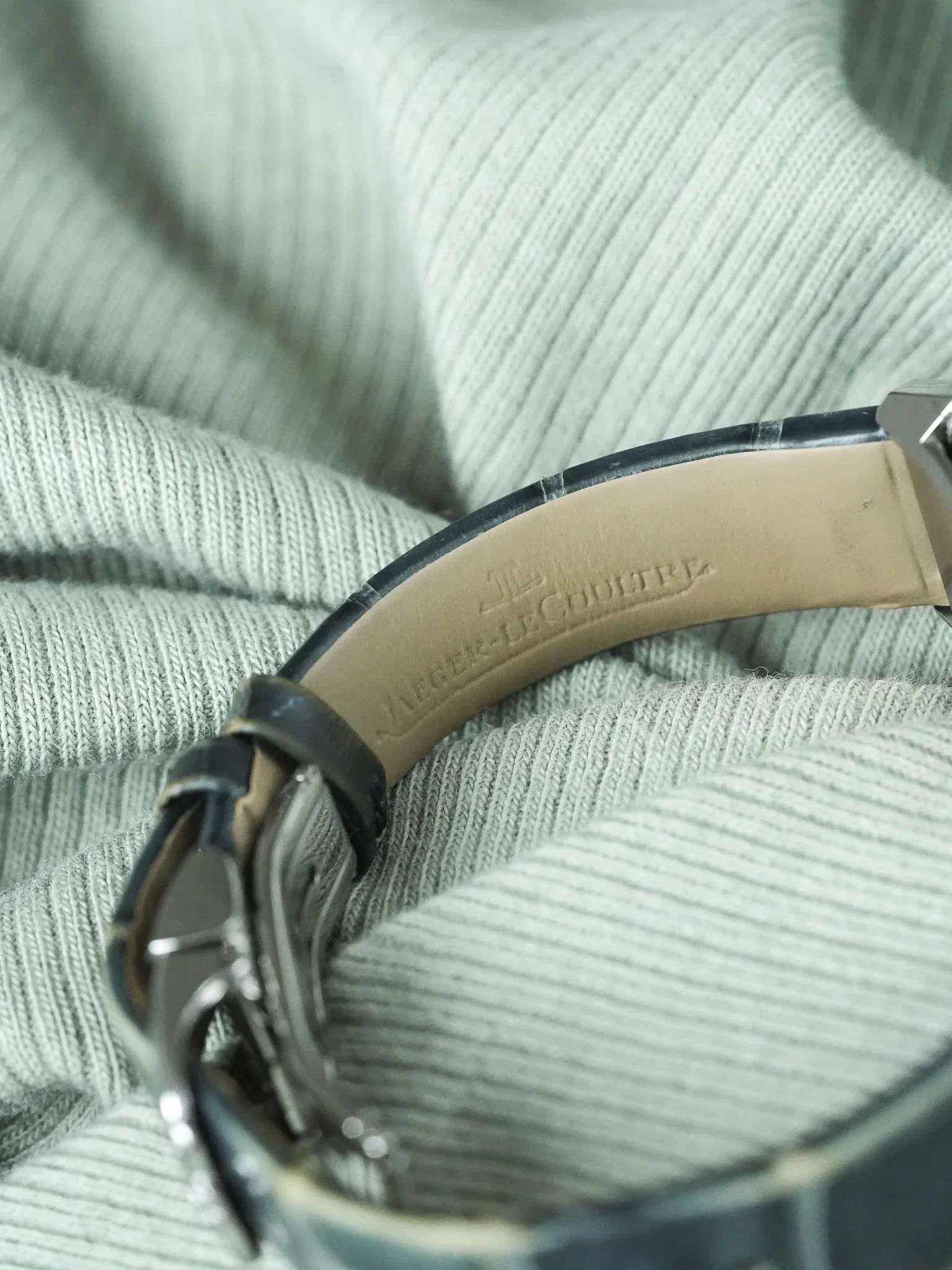 Jaeger-LeCoultre - Reverso 201.8.47 steel diamonds 20x40mm - 2010s 