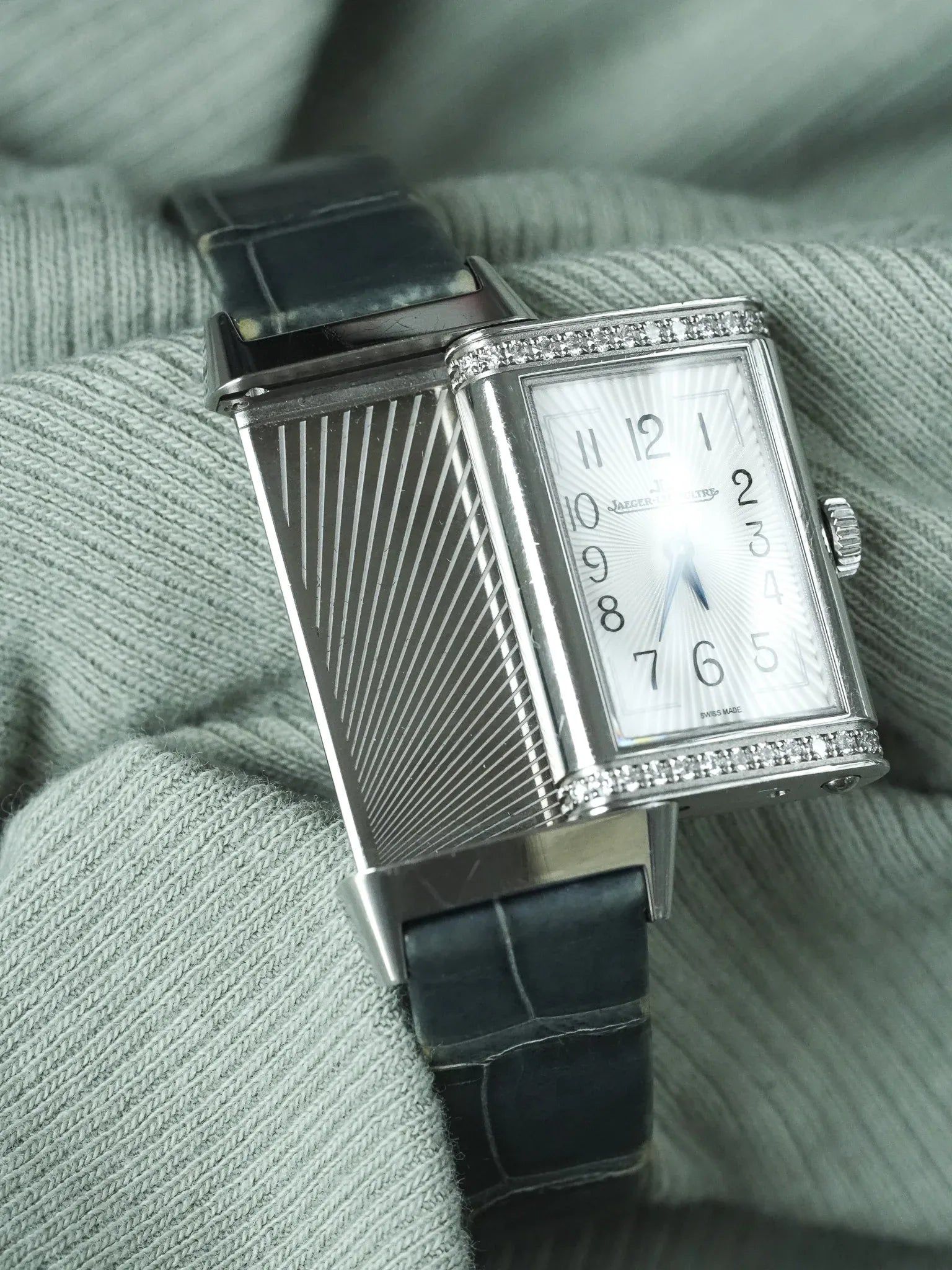 Jaeger-LeCoultre - Reverso 201.8.47 steel diamonds 20x40mm - 2010s 