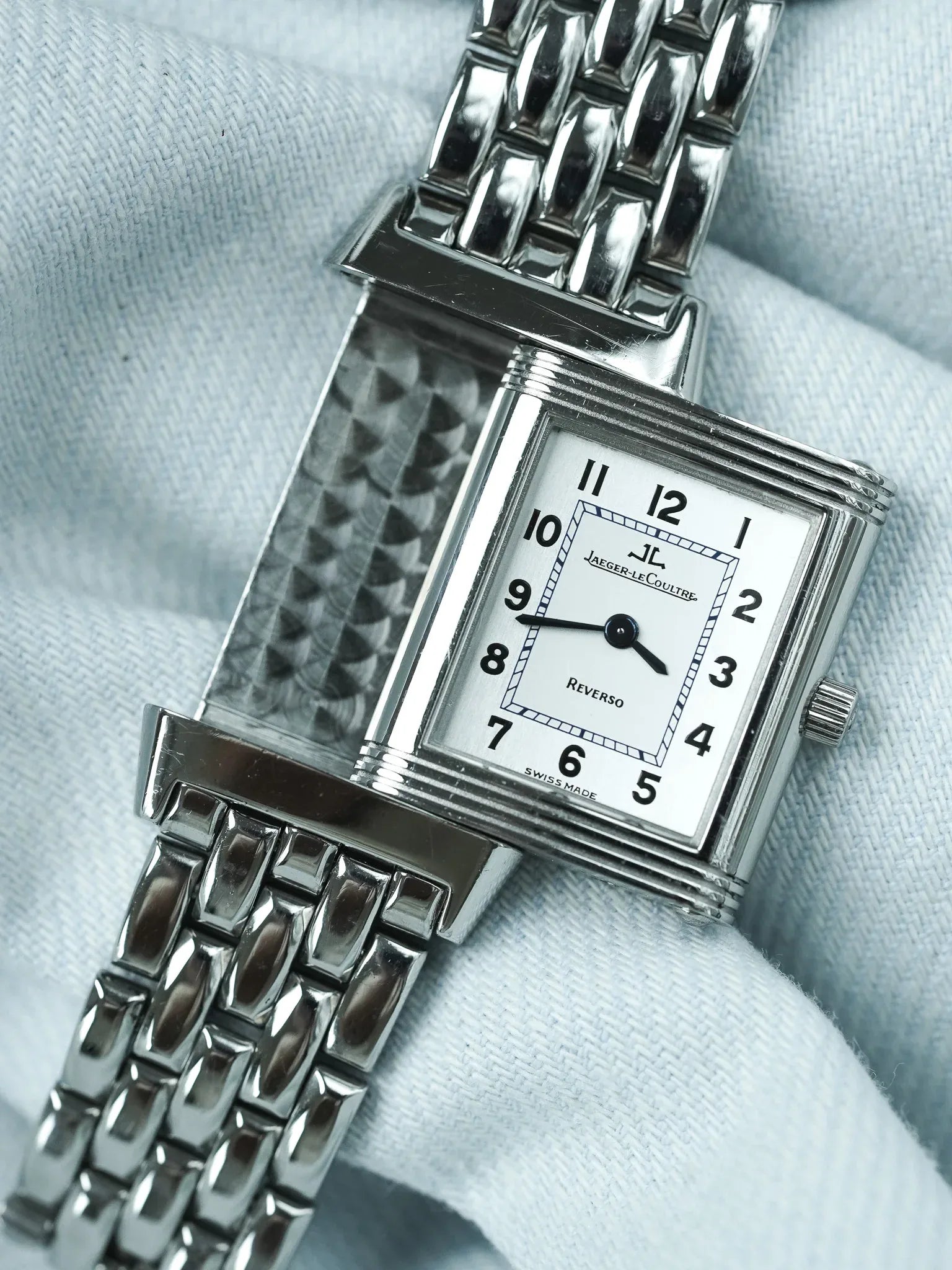Jaeger-LeCoultre - Reverso 260.8.08 steel 20x33mm ultra-thin quartz - 1990s 
