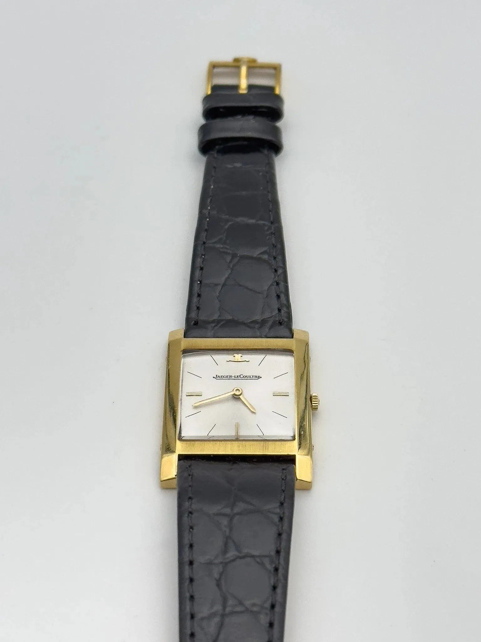 Jaeger-LeCoultre - Tank Or jaune 18k - Full Set - 1968 - Atelier Victor Paris - Vintage Watch Shop Dubai
