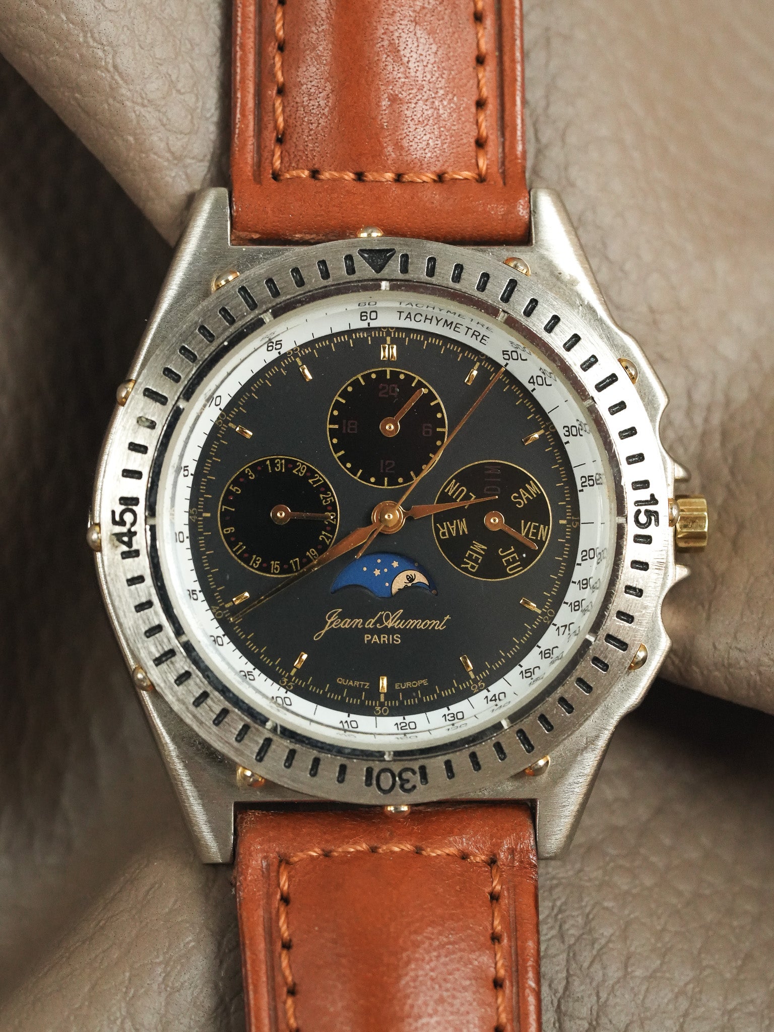Jean d’Aumont Paris - Acier Triple Date Phase de lune Cadran noir - 1990s - Atelier Victor - Vintage  Shop