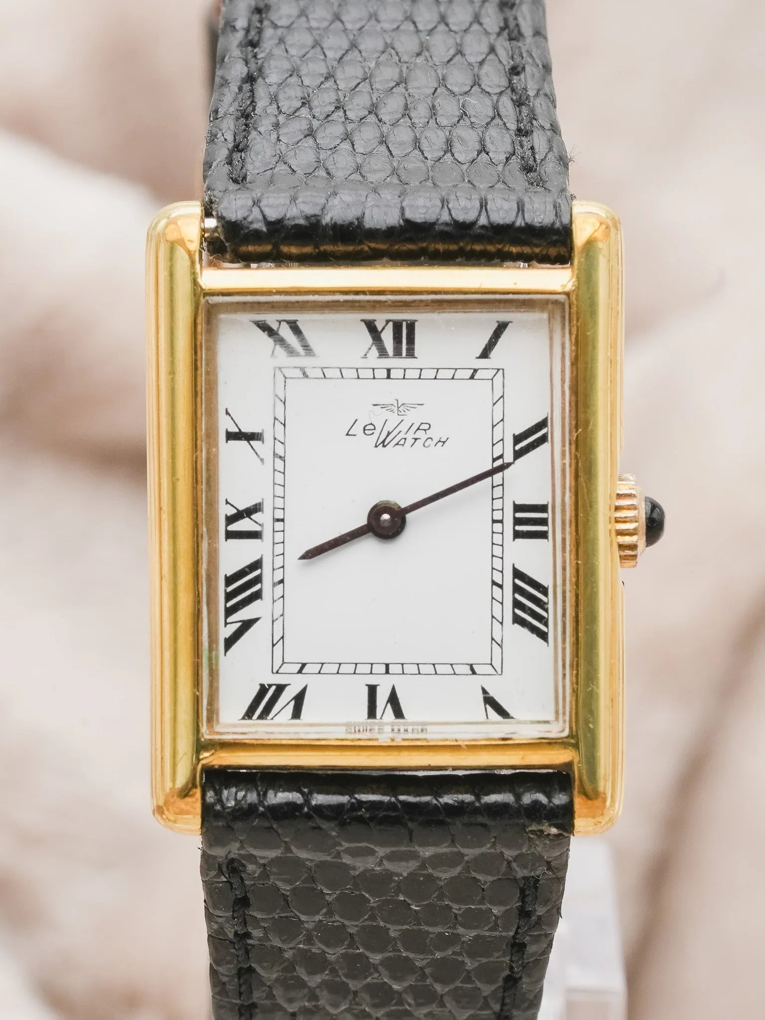Levir Watch - Tank Plaqué or double épaisseur - 1980s - Atelier Victor Paris - Vintage Watch Shop Dubai