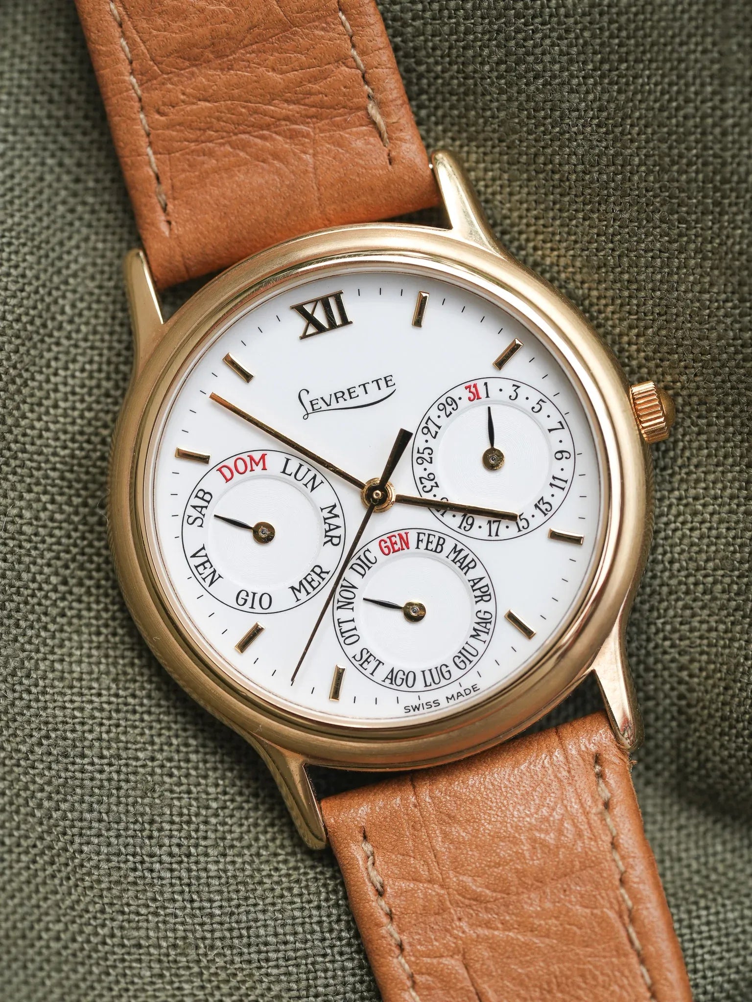 Levrette - Triple Calendar Plaqué or Blanc - NOS - 1990s - Atelier Victor