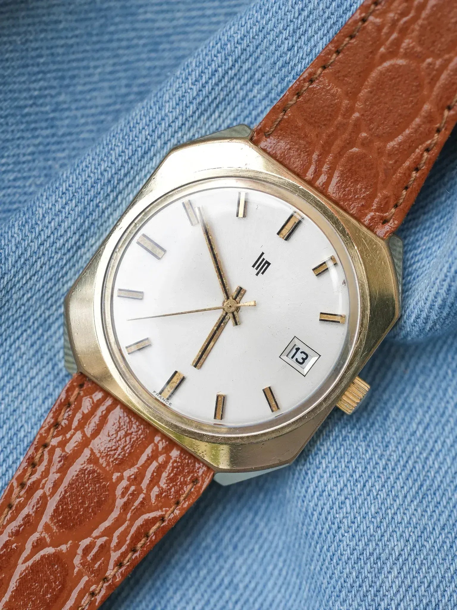 Montre Mécanique LIP Calendrier Plaqué Or - Cadran Argenté, Fonctionnelle, Vintage