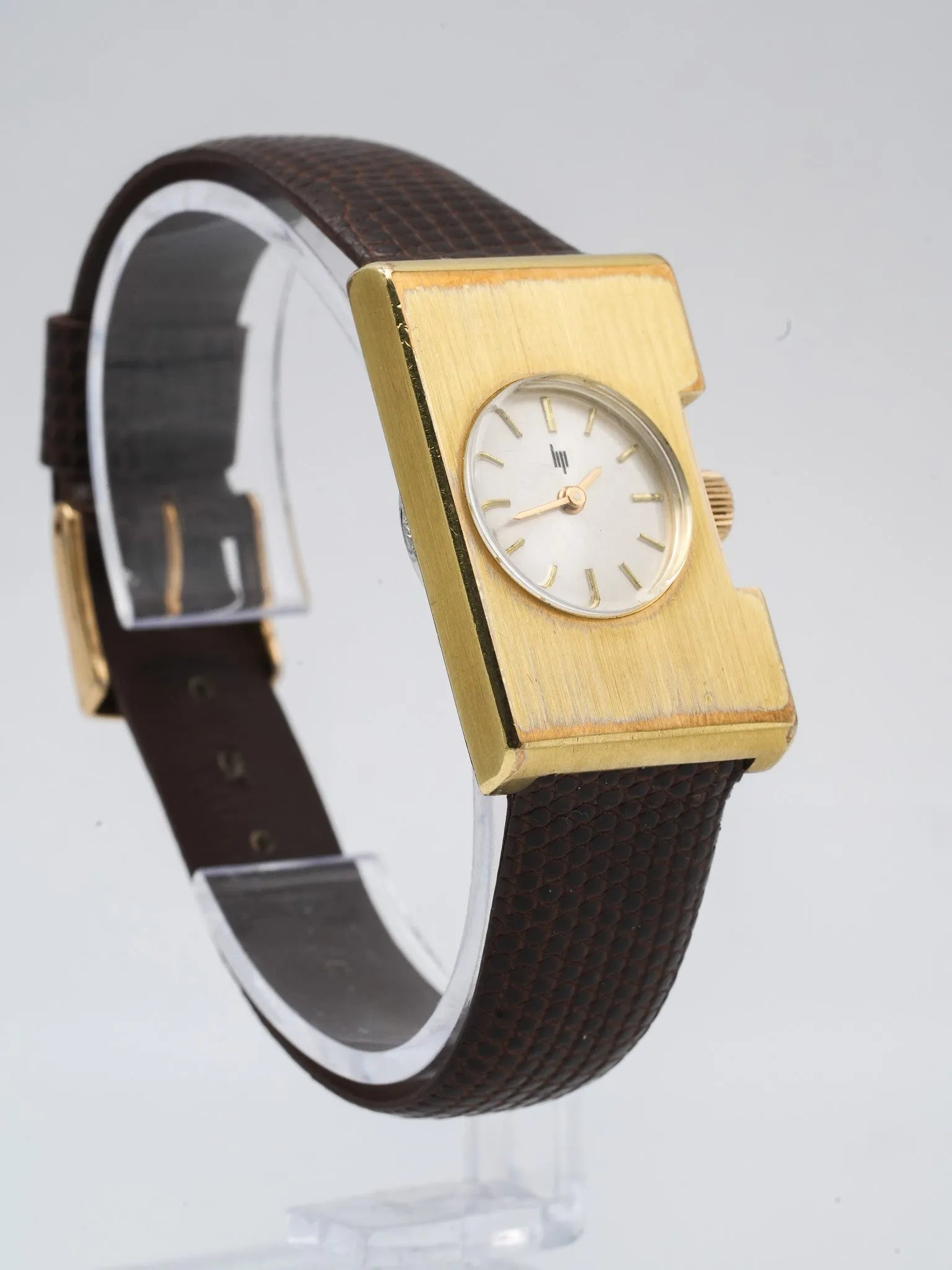 Lip - Isabelle Hebey Rectangle design plaqué or - 1970s - Atelier Victor Paris - Vintage Watch Shop Dubai
