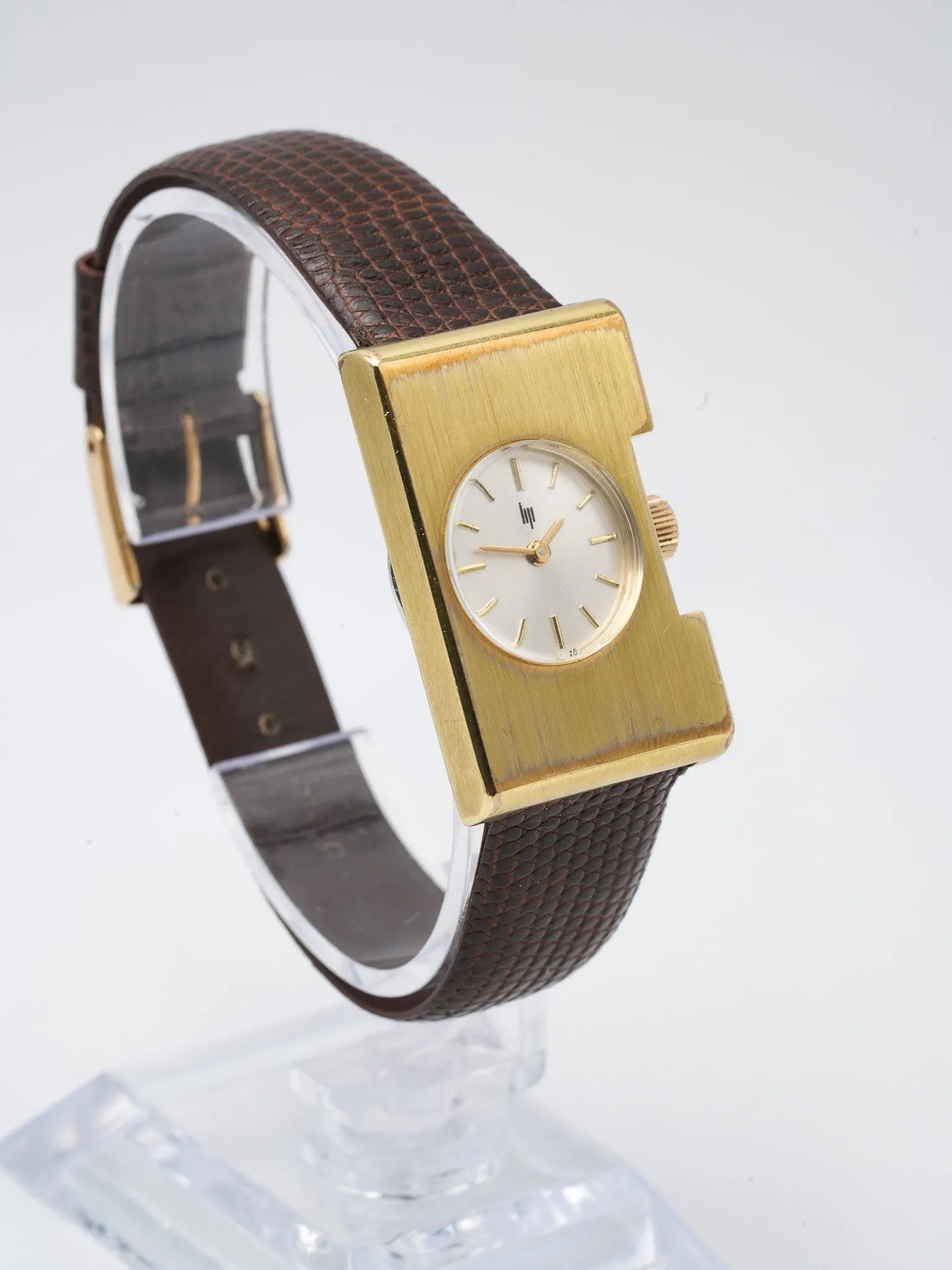 Lip - Isabelle Hebey Rectangle design plaqué or - 1970s - Atelier Victor Paris - Vintage Watch Shop Dubai