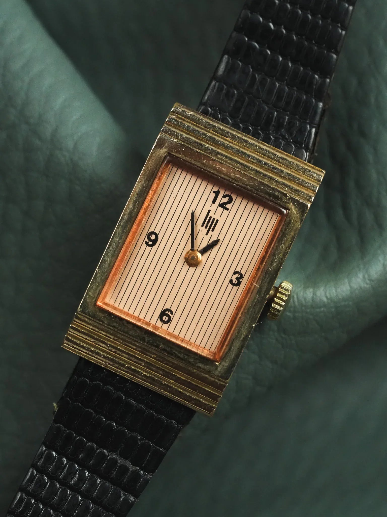 Lip - Tank Or Cadran Saumon Tapissé - 1970s - Atelier Victor