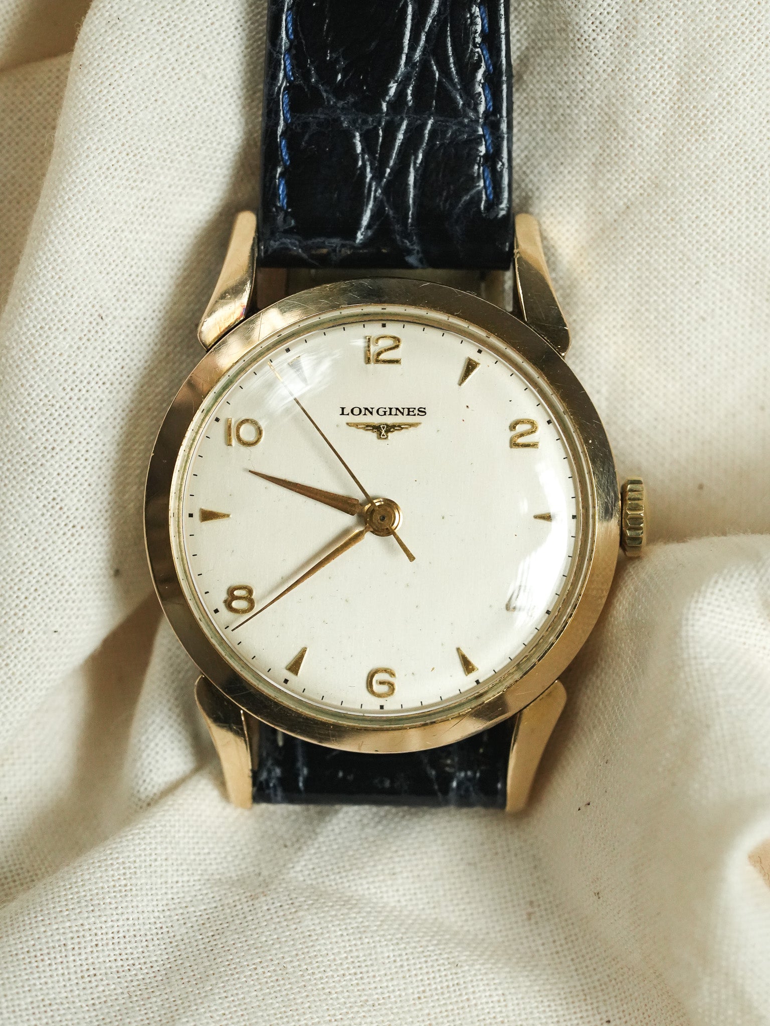 Longines - 8418 Cornes Gouttes d'eau plaqué or index - 1960s - Atelier Victor - Vintage  Shop