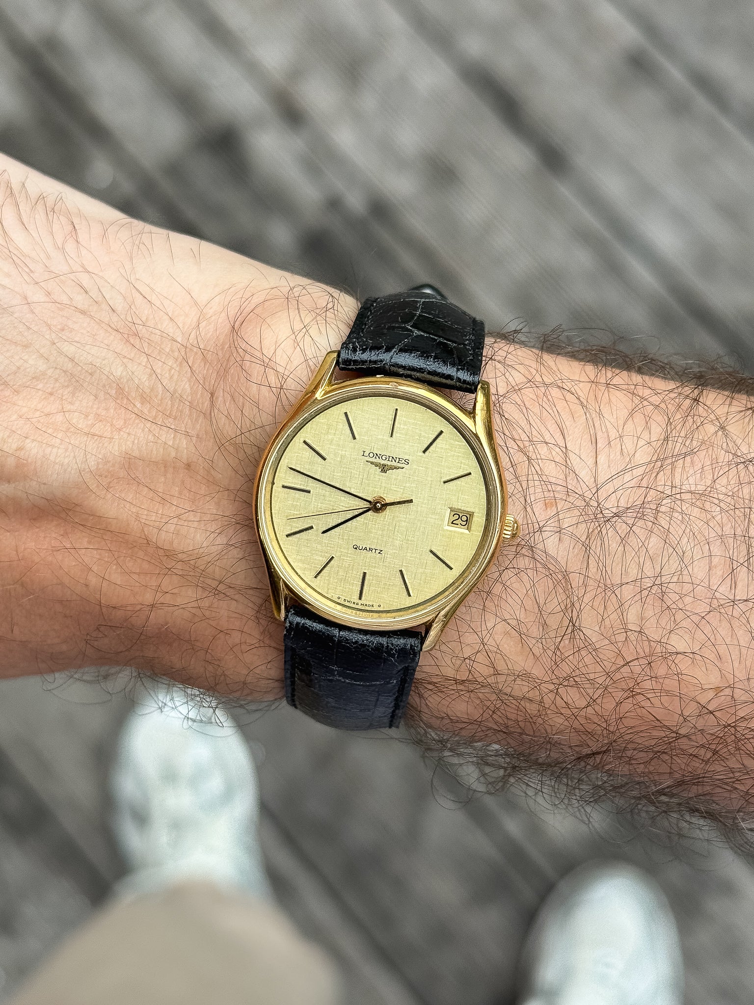 Longines - Cadran lin date plaqué or index onyx - 1980s - Atelier Victor - Vintage  Shop