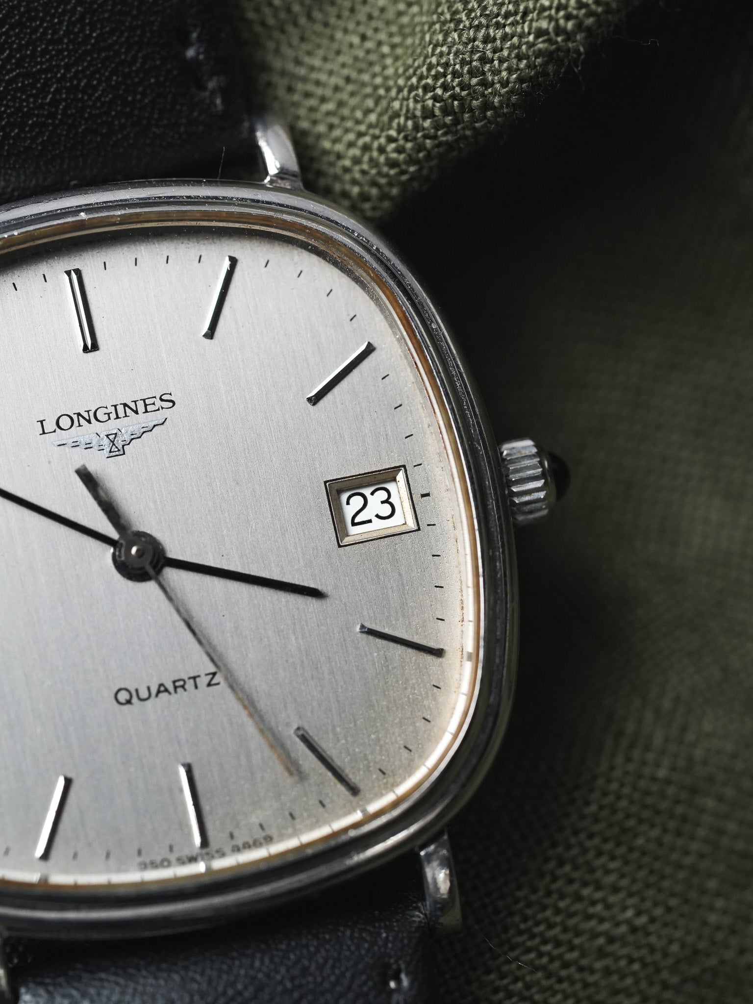 Longines - Cadran TV Acier Patiné date - 1980s - Atelier Victor - Vintage  Shop