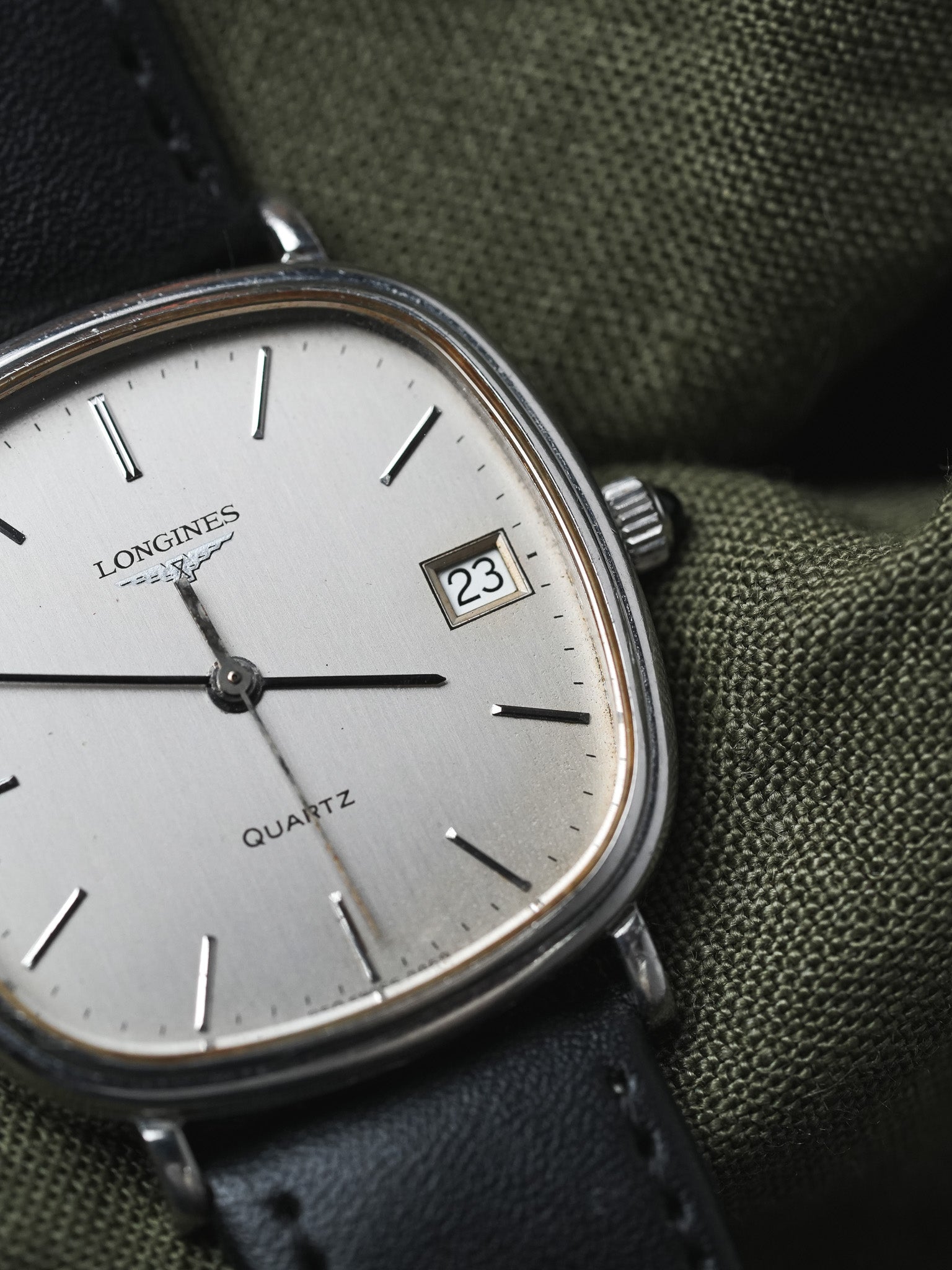 Longines - Cadran TV Acier Patiné date - 1980s - Atelier Victor - Vintage  Shop