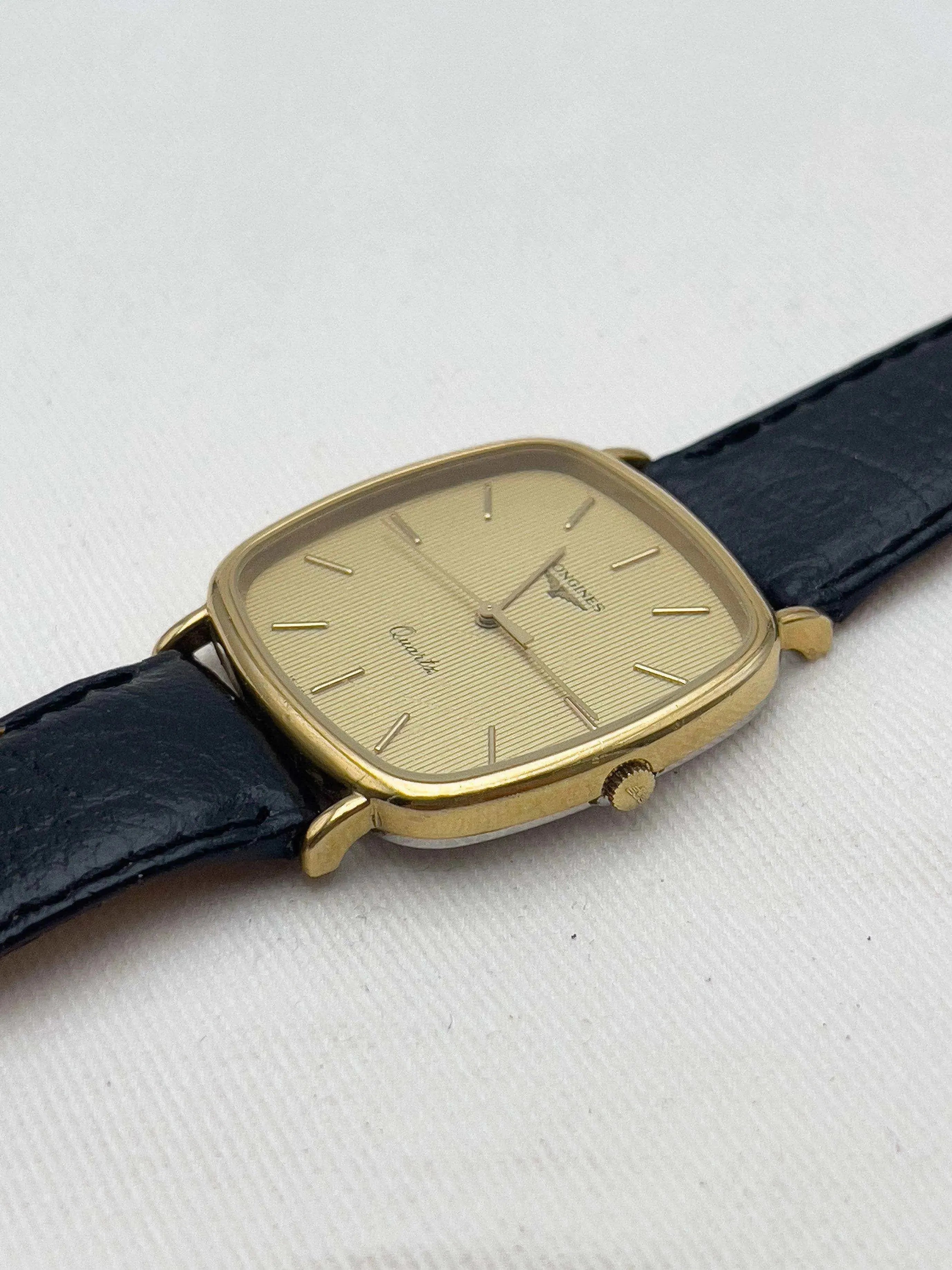 Longines - Carré Tapissée Gold - 1982 - Atelier Victor Paris - Vintage Watch Shop Dubai