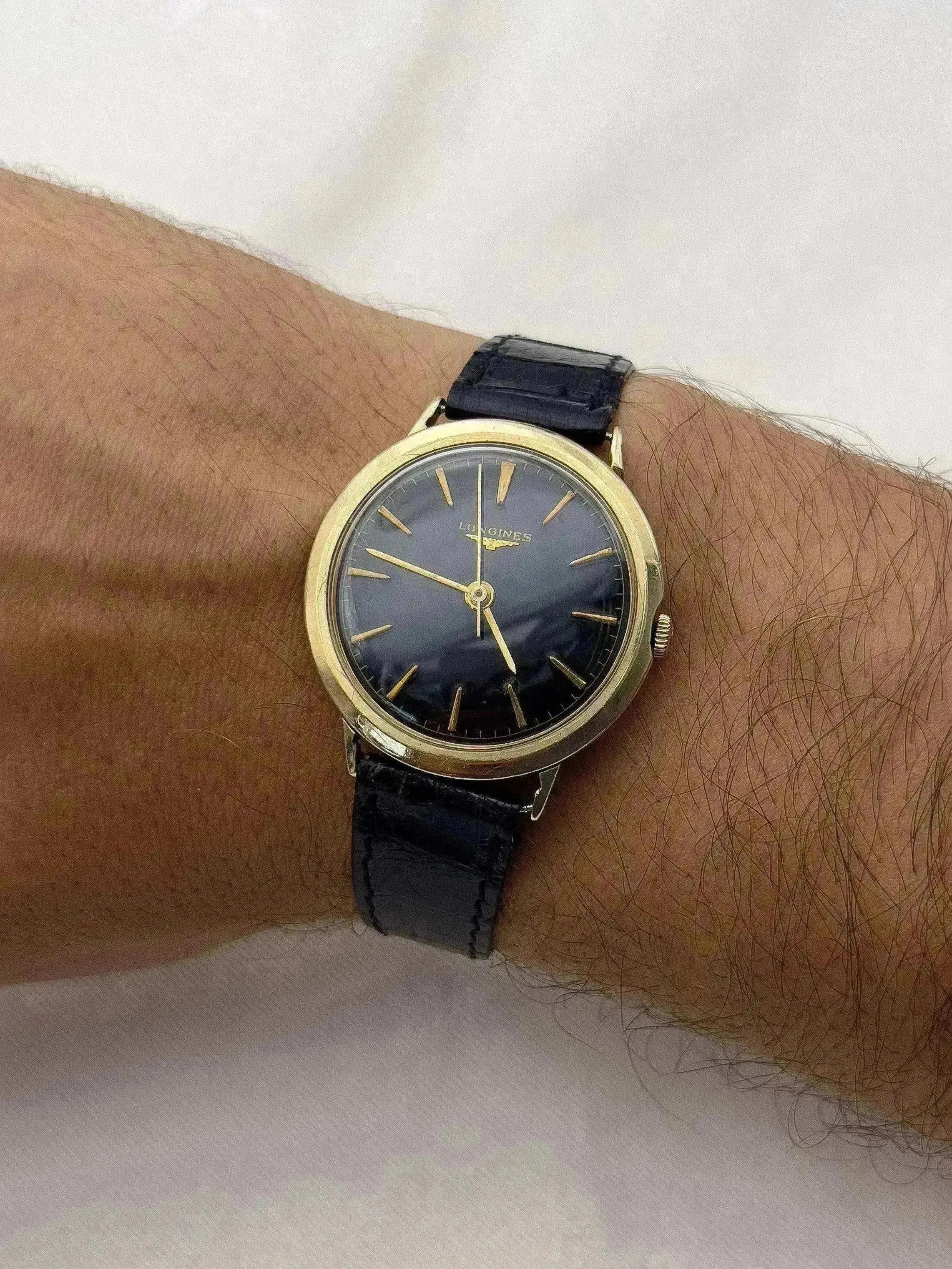 Longines - Disco cadran noir - 1960s - Atelier Victor