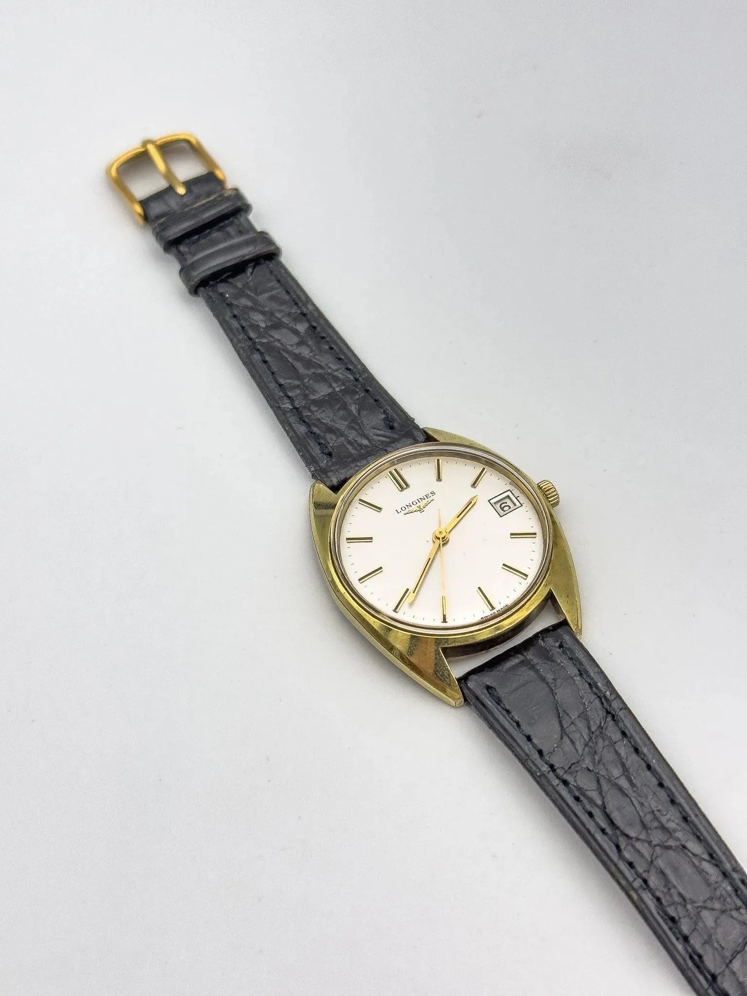 Longines - Dress Gold Watch Date - 1970s - Atelier Victor Paris - Vintage Watch Shop Dubai