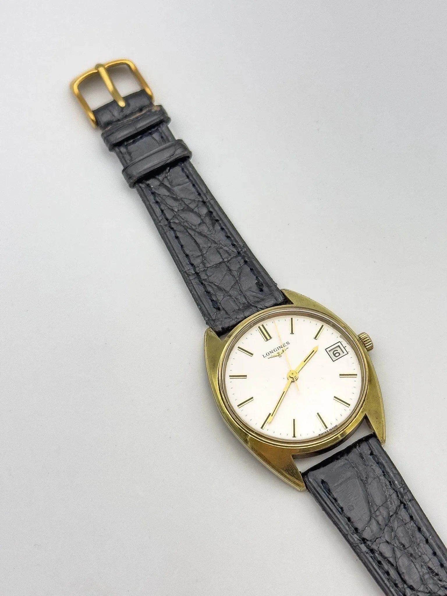Longines - Dress Gold Watch Date - 1970s - Atelier Victor Paris - Vintage Watch Shop Dubai
