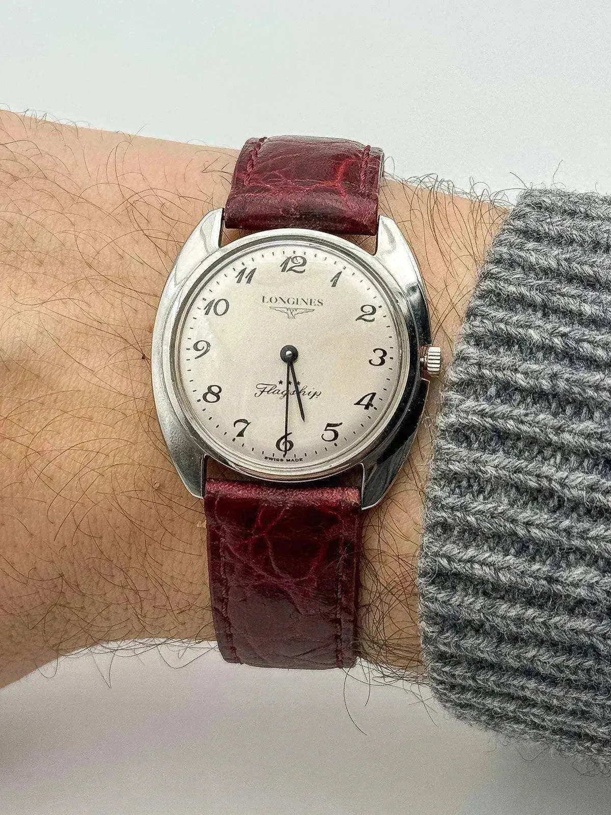 Longines - Flagship *** - 1966 - Atelier Victor Paris - Vintage Watch Shop Dubai