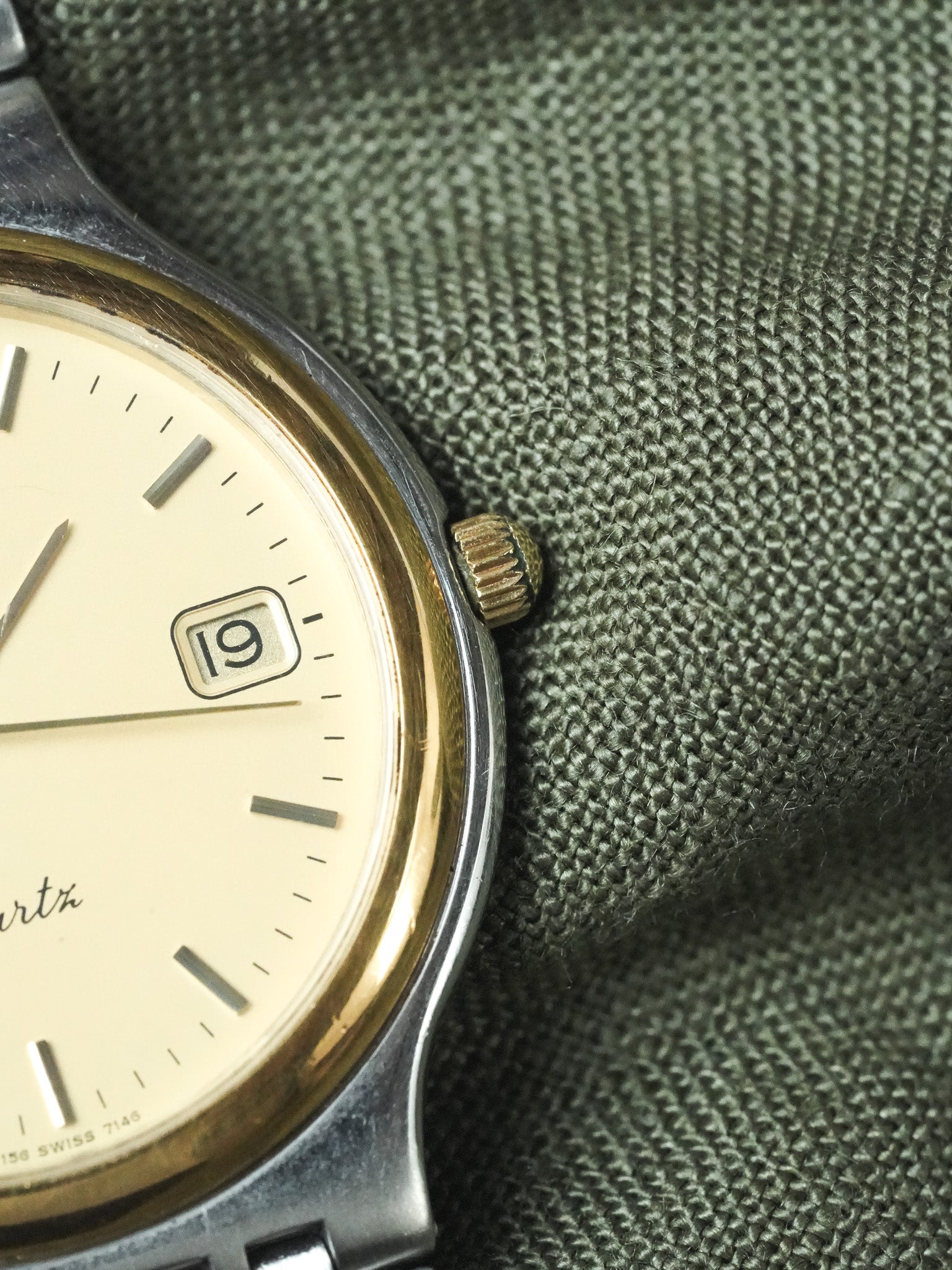 Longines - Flagship Maille Acier Cadran Lunette Or - 1980s - Atelier Victor - Vintage  Shop