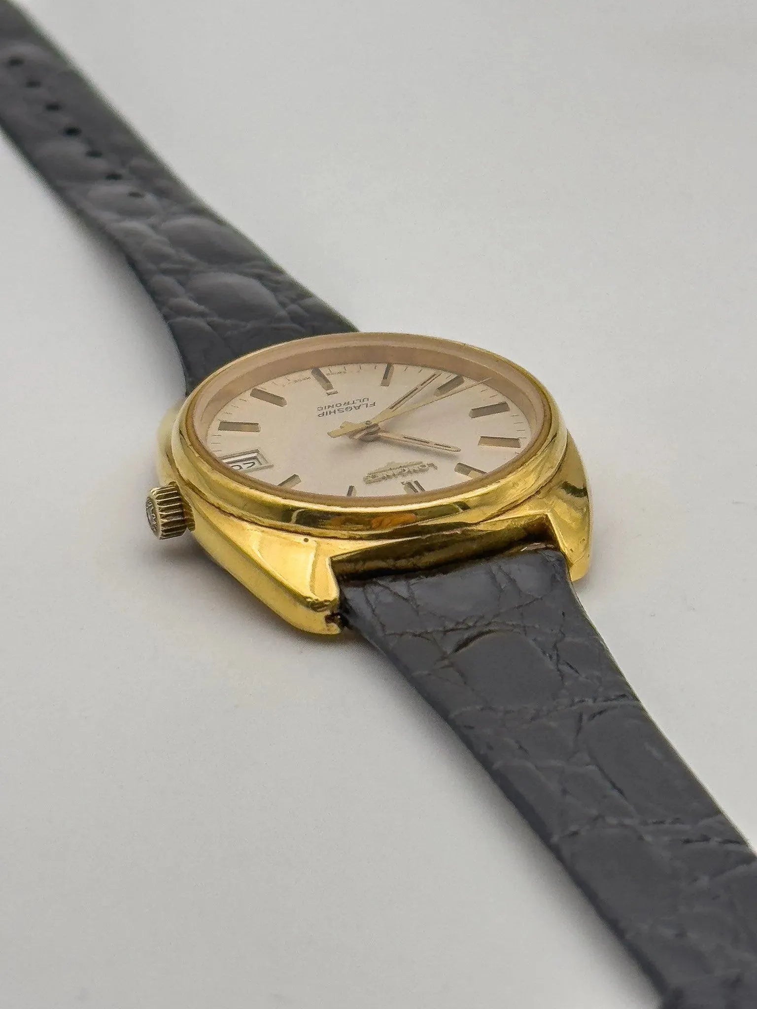 Longines - Flagship Ultronic Gold Plated - 1970s - Atelier Victor Paris - Vintage Watch Shop Dubai