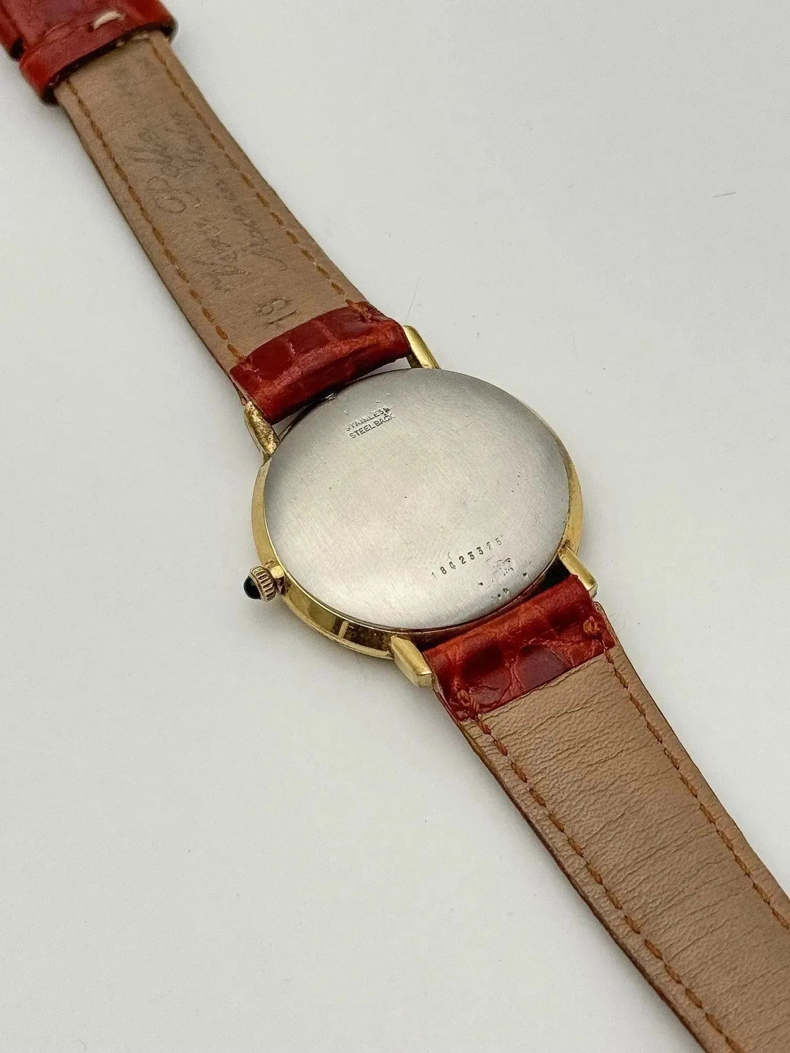 Longines - Gold Circle Black Cabochon - 1970s - Atelier Victor Paris - Vintage Watch Shop Dubai